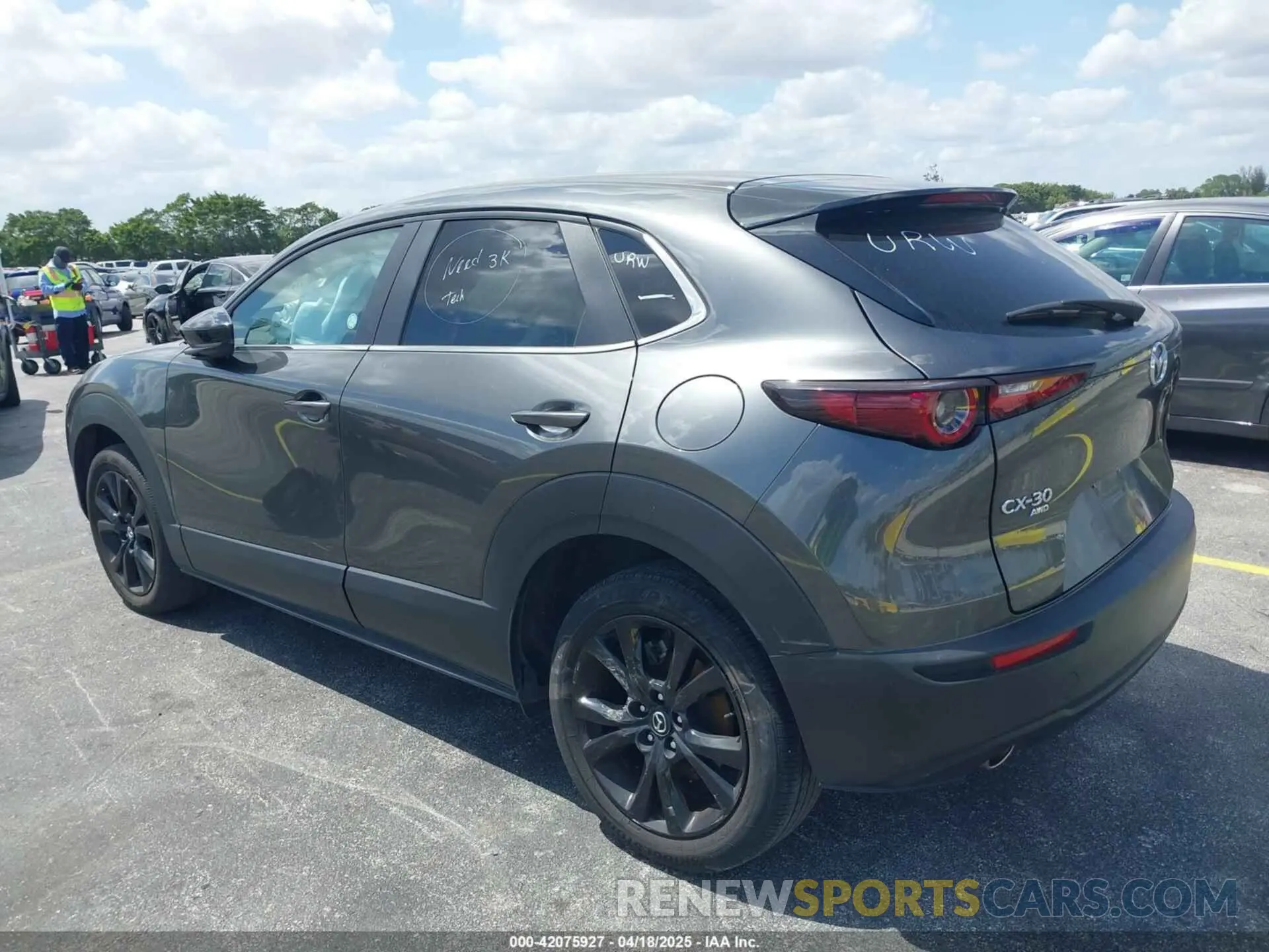 6 fotografías del automóvil dañado 3MVDMBBMXRM628979 MAZDA CX-30 2024