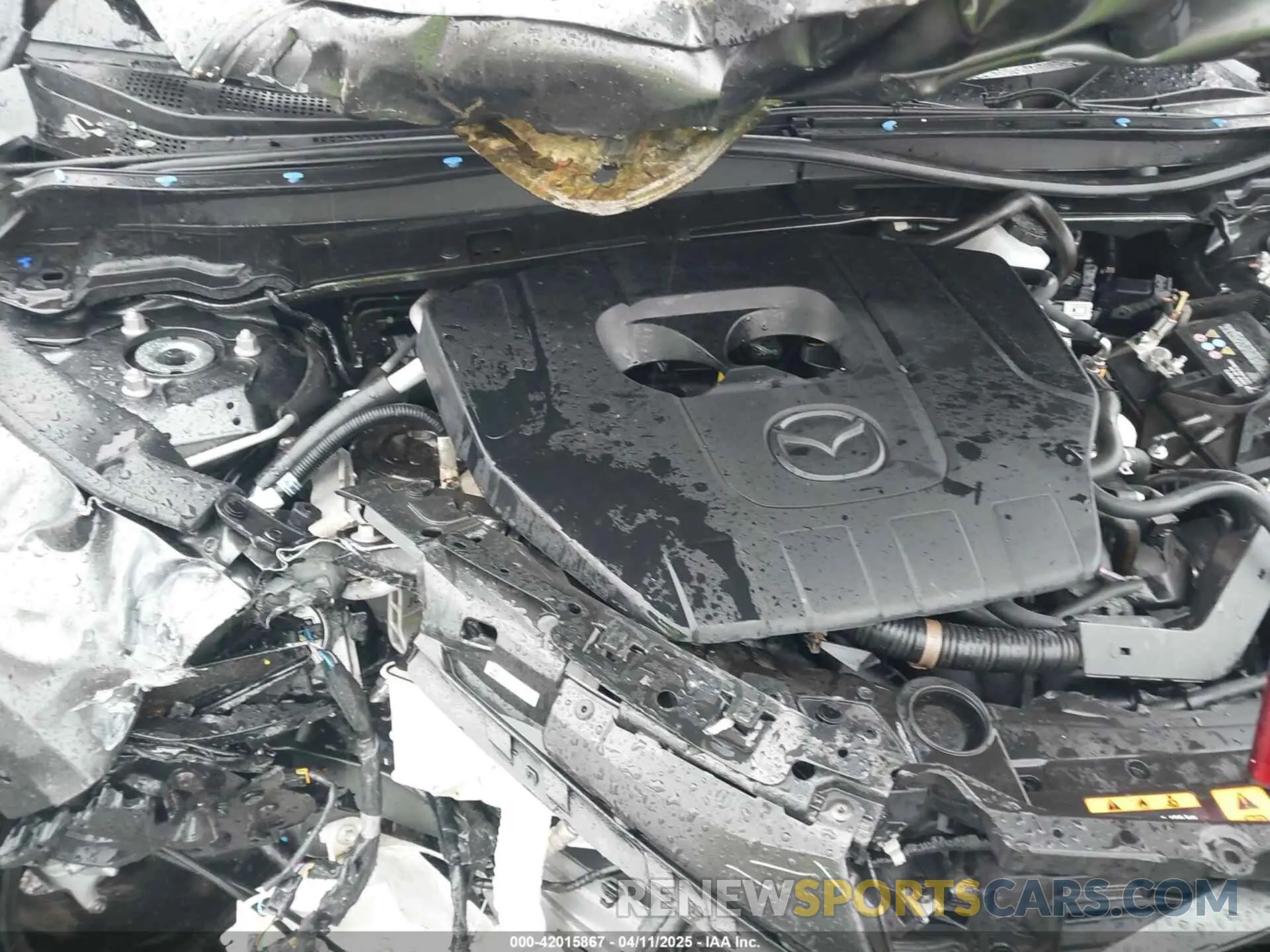 10 fotografías del automóvil dañado 3MVDMBBMXRM690625 MAZDA CX-30 2024