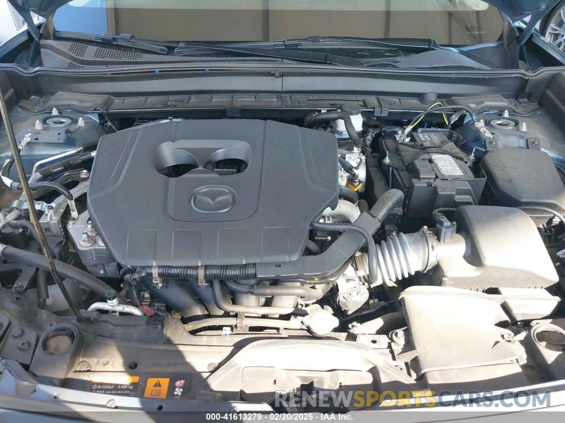 10 fotografías del automóvil dañado 3MVDMBCM0RM643067 MAZDA CX-30 2024