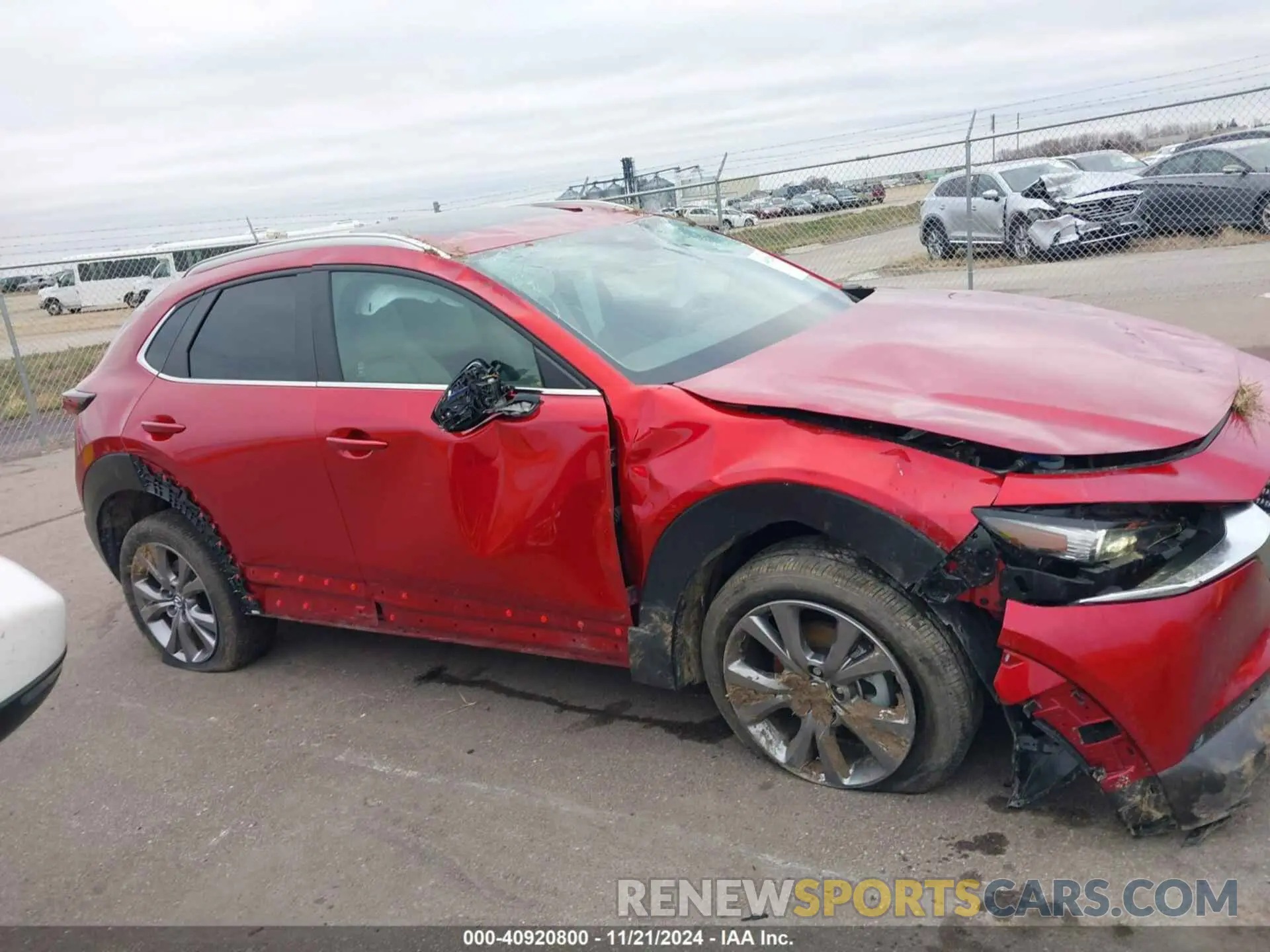 13 fotografías del automóvil dañado 3MVDMBCM2RM603489 MAZDA CX-30 2024