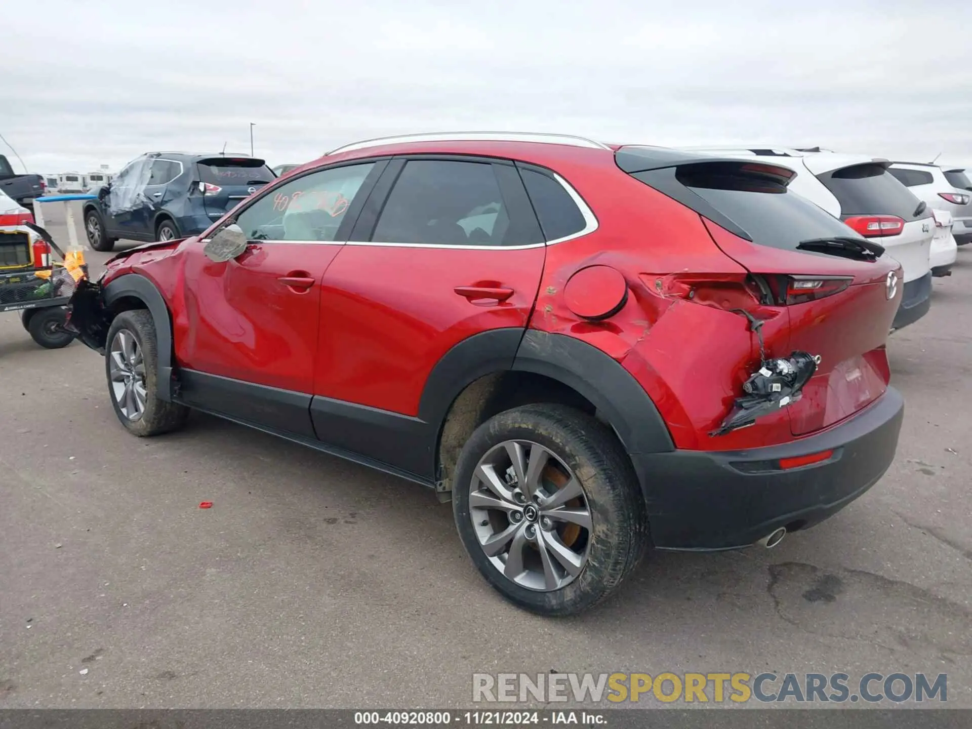 3 fotografías del automóvil dañado 3MVDMBCM2RM603489 MAZDA CX-30 2024