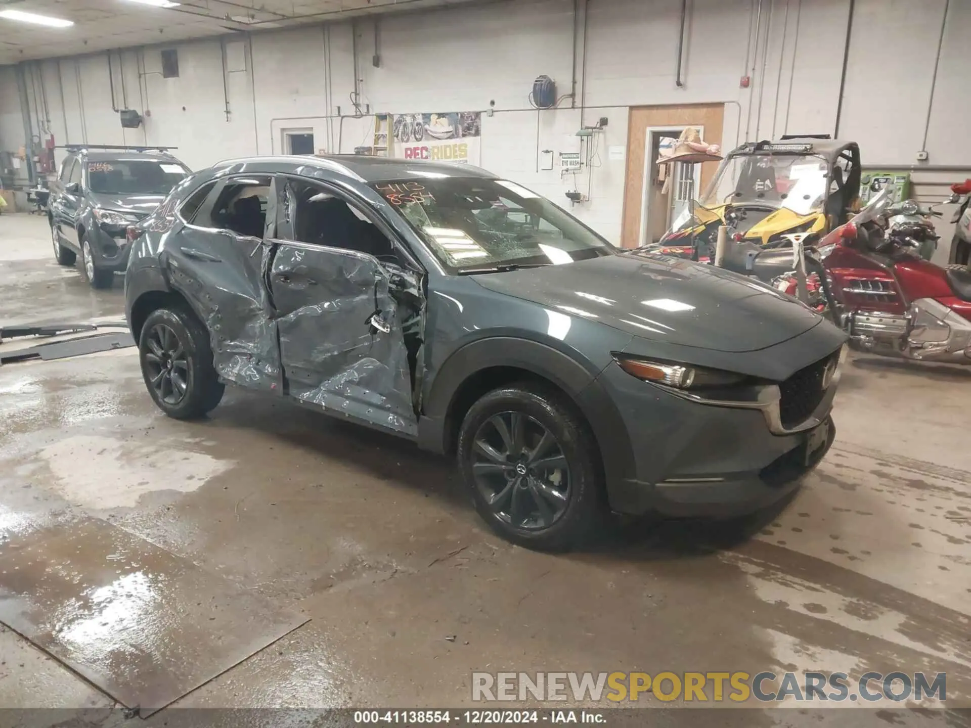 1 fotografías del automóvil dañado 3MVDMBCM2RM605761 MAZDA CX-30 2024
