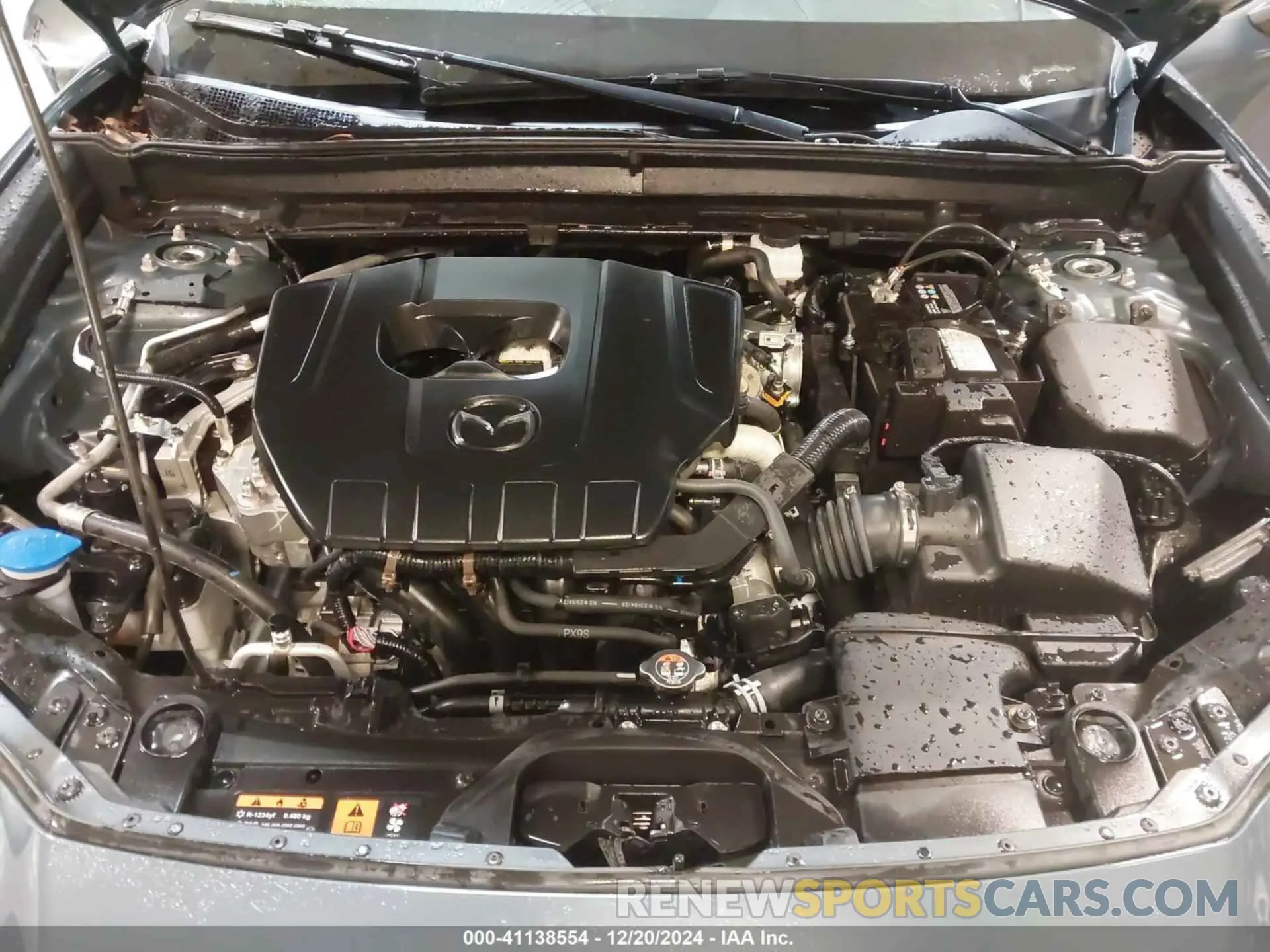 10 fotografías del automóvil dañado 3MVDMBCM2RM605761 MAZDA CX-30 2024