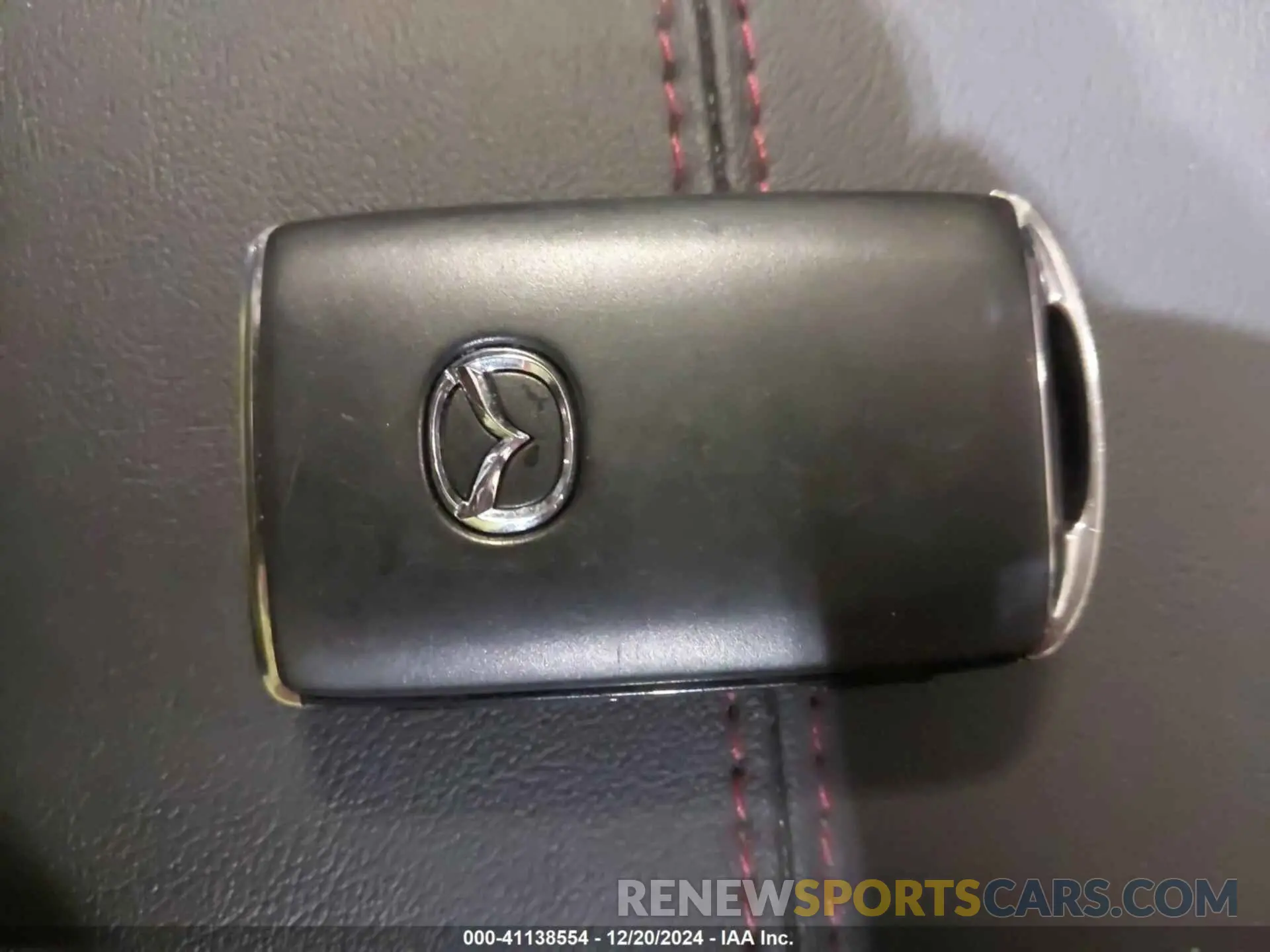 11 fotografías del automóvil dañado 3MVDMBCM2RM605761 MAZDA CX-30 2024