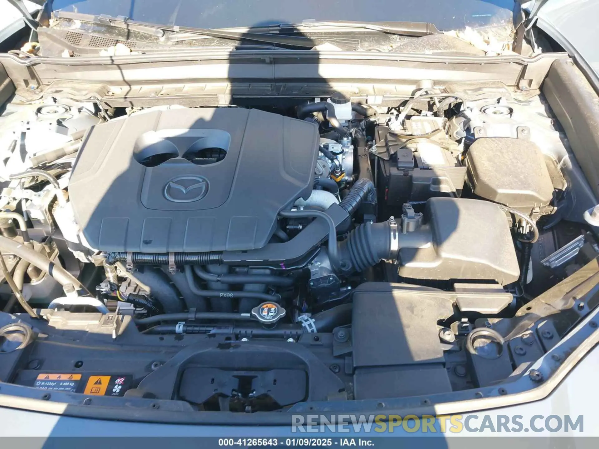 10 fotografías del automóvil dañado 3MVDMBCM2RM621362 MAZDA CX-30 2024