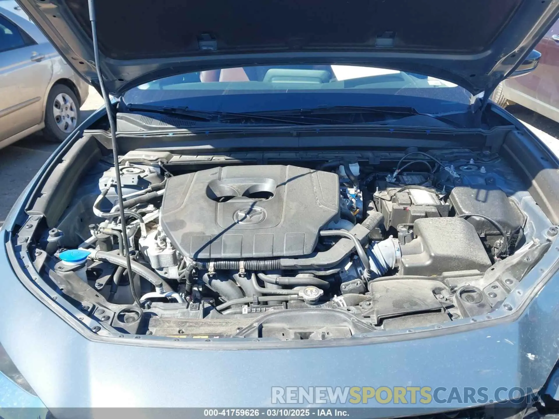 10 fotografías del automóvil dañado 3MVDMBCM3RM659070 MAZDA CX-30 2024