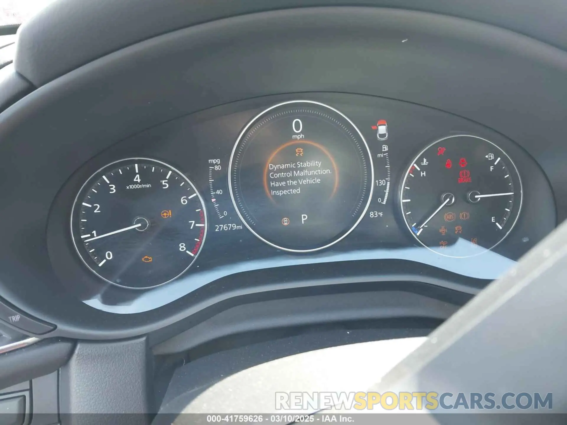 15 fotografías del automóvil dañado 3MVDMBCM3RM659070 MAZDA CX-30 2024