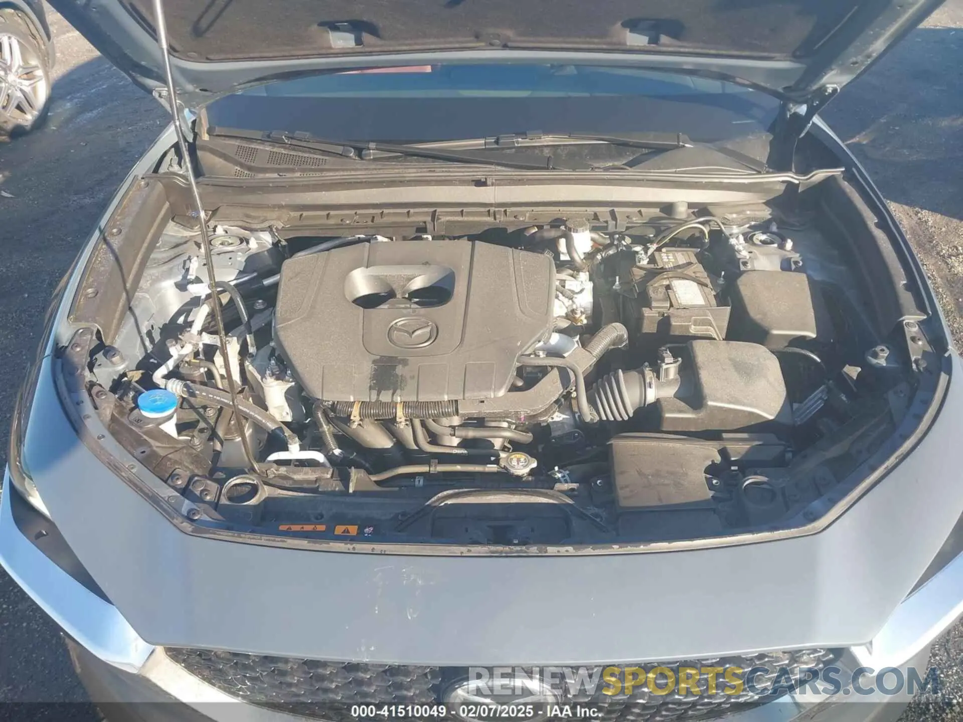 10 fotografías del automóvil dañado 3MVDMBCM3RM681330 MAZDA CX-30 2024