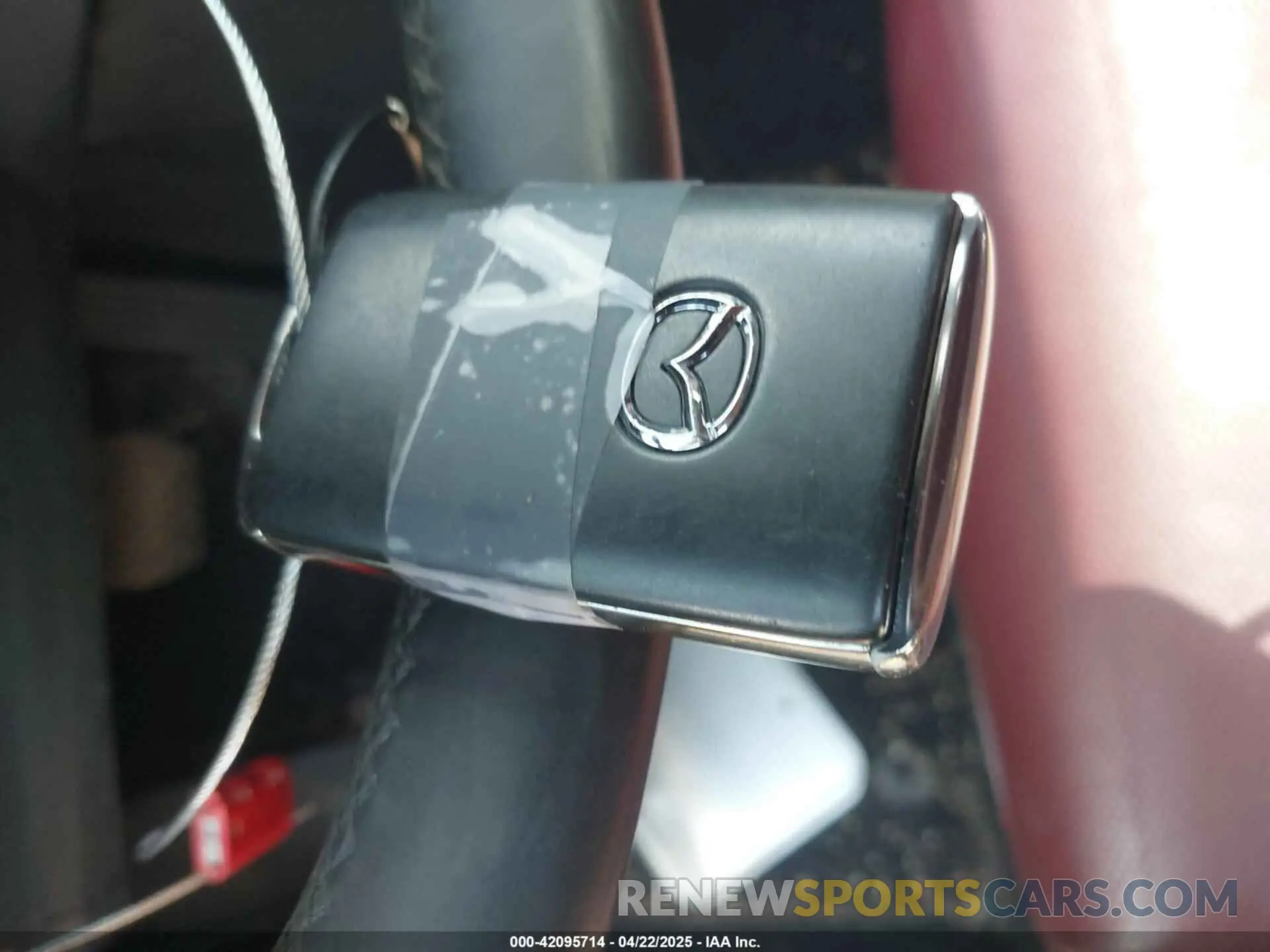 11 fotografías del automóvil dañado 3MVDMBCM3RM683241 MAZDA CX-30 2024