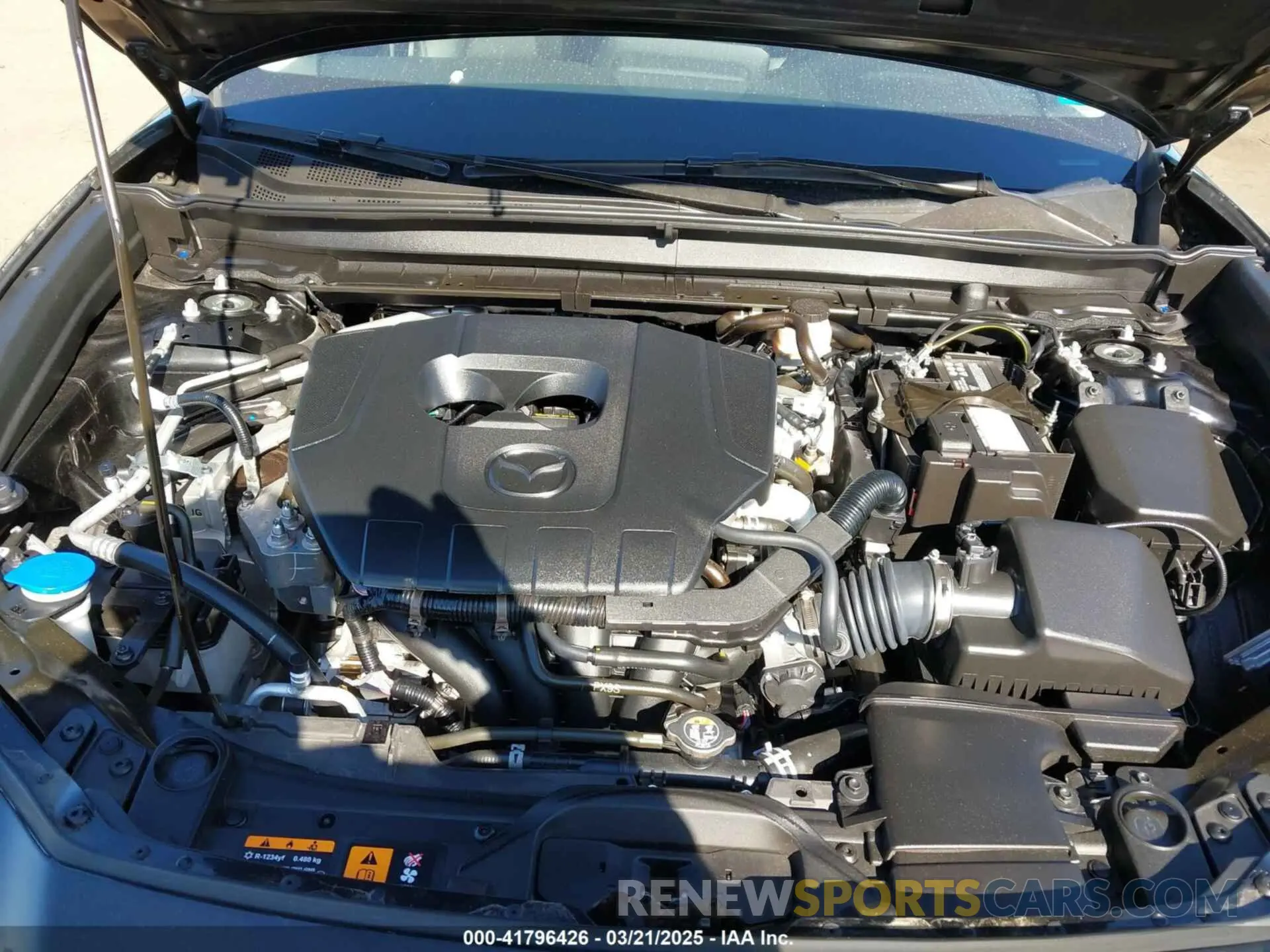 10 fotografías del automóvil dañado 3MVDMBCM4RM607530 MAZDA CX-30 2024