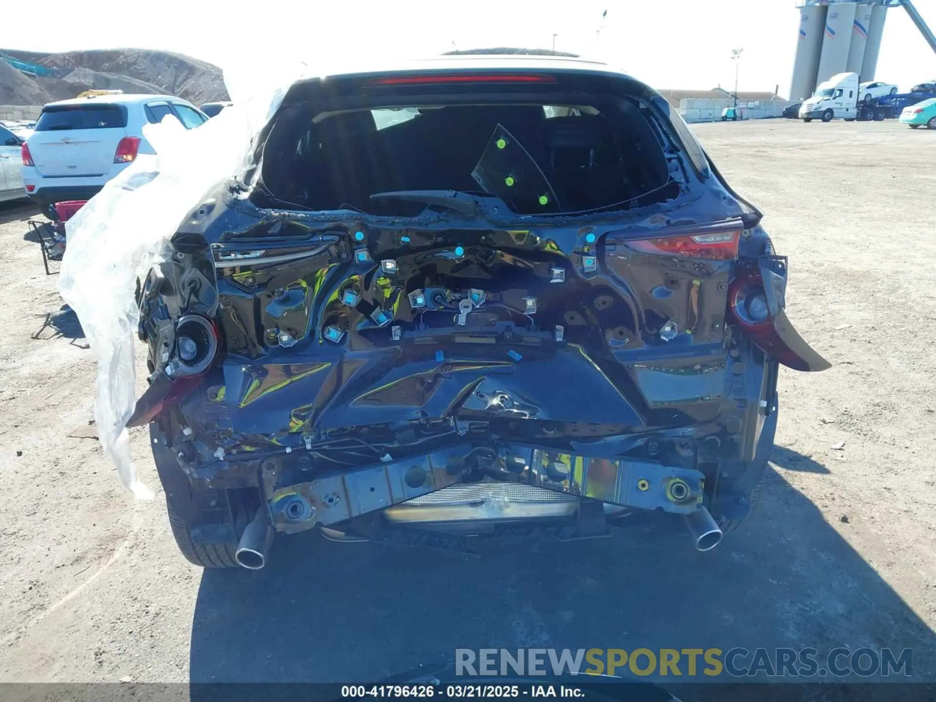 6 fotografías del automóvil dañado 3MVDMBCM4RM607530 MAZDA CX-30 2024