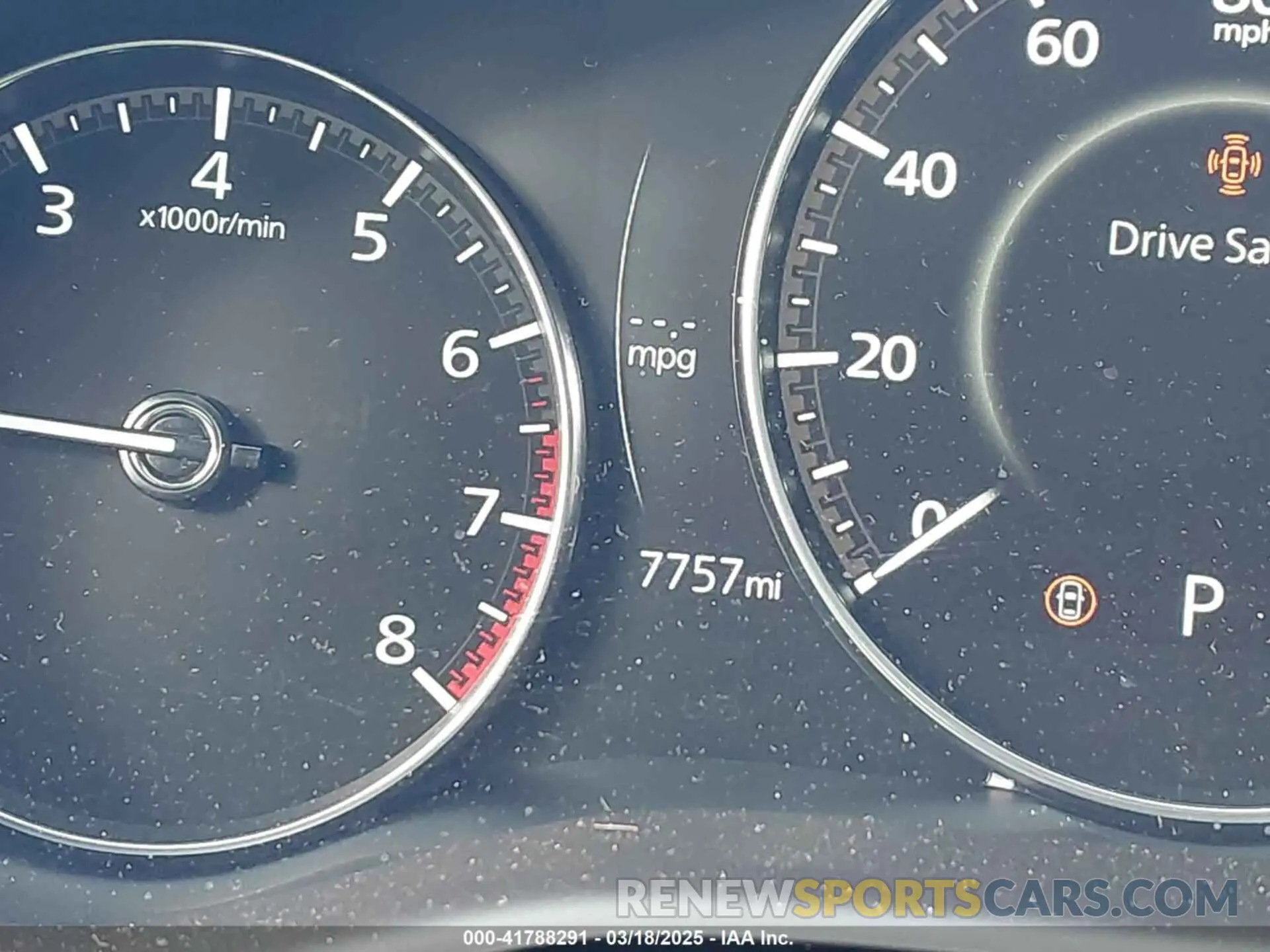 15 fotografías del automóvil dañado 3MVDMBCM4RM681739 MAZDA CX-30 2024