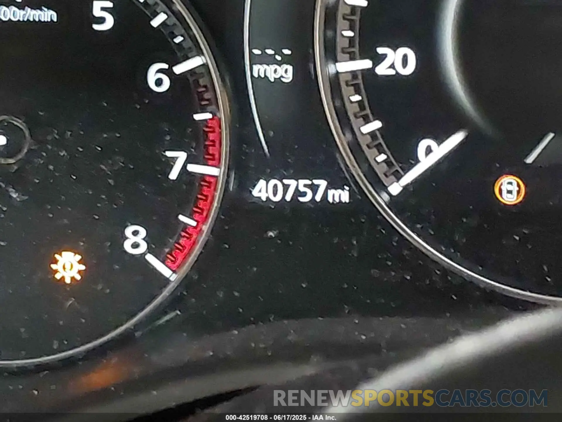 16 fotografías del automóvil dañado 3MVDMBCM6RM609392 MAZDA CX-30 2024