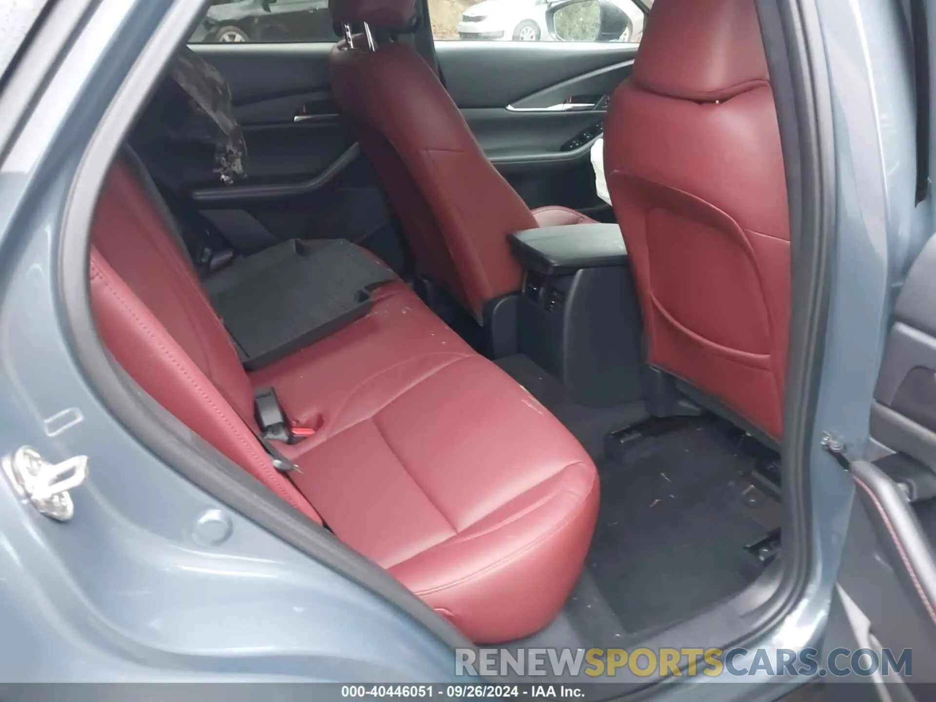 8 fotografías del automóvil dañado 3MVDMBCM6RM674193 MAZDA CX-30 2024