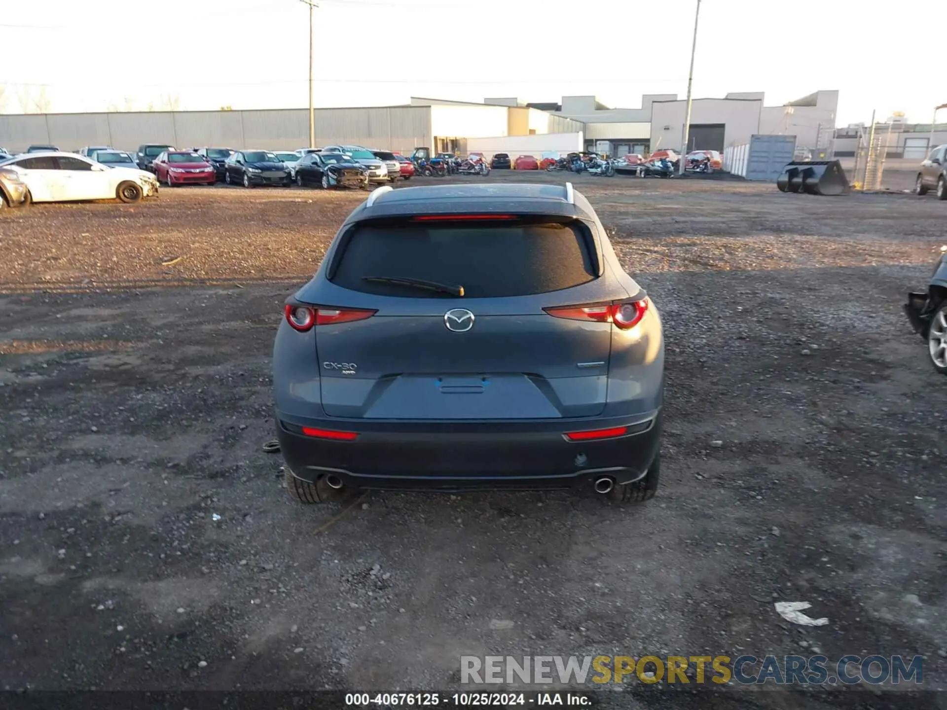 16 fotografías del automóvil dañado 3MVDMBCM6RM677210 MAZDA CX-30 2024