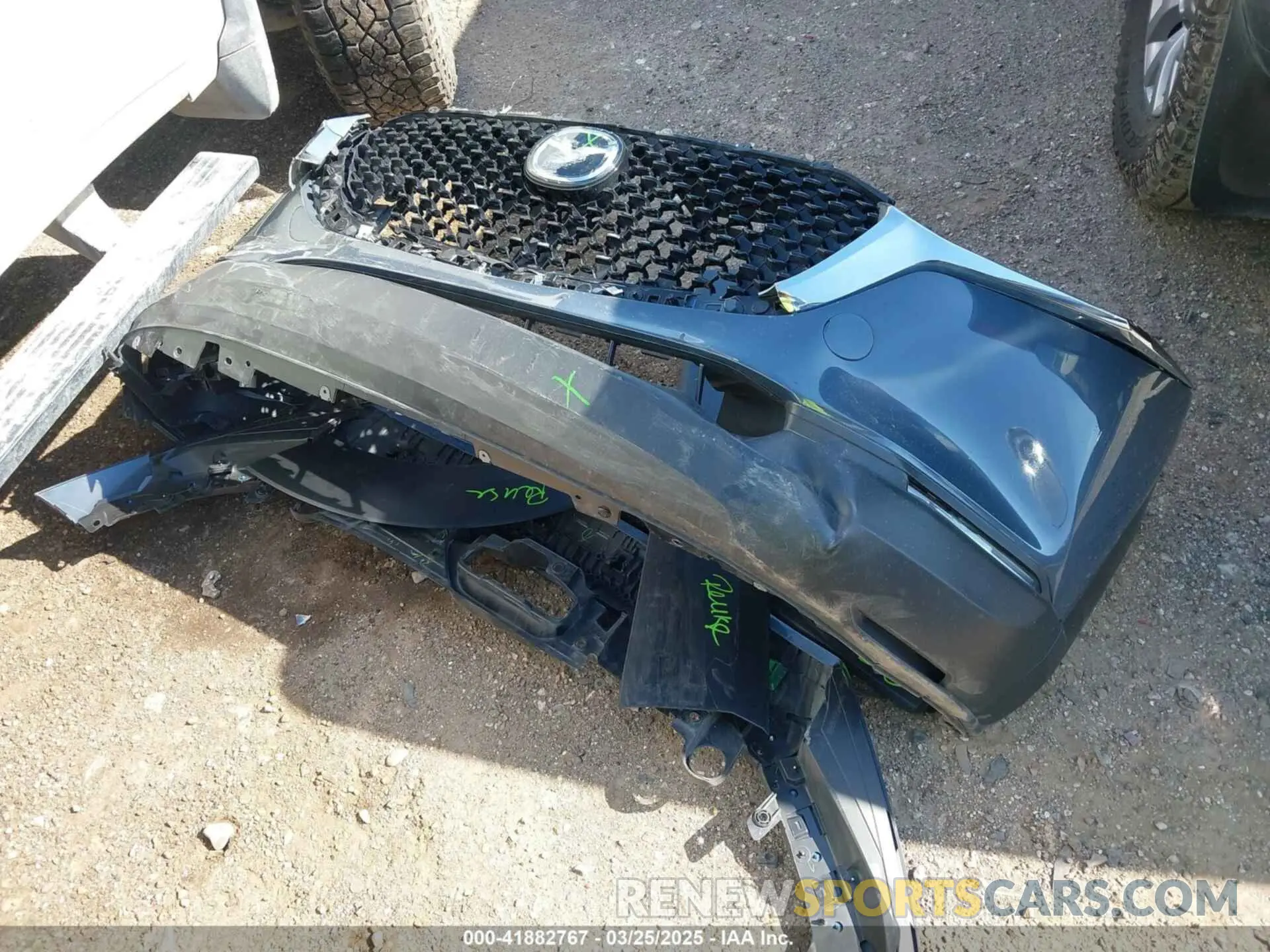 12 fotografías del automóvil dañado 3MVDMBCM6RM682780 MAZDA CX-30 2024