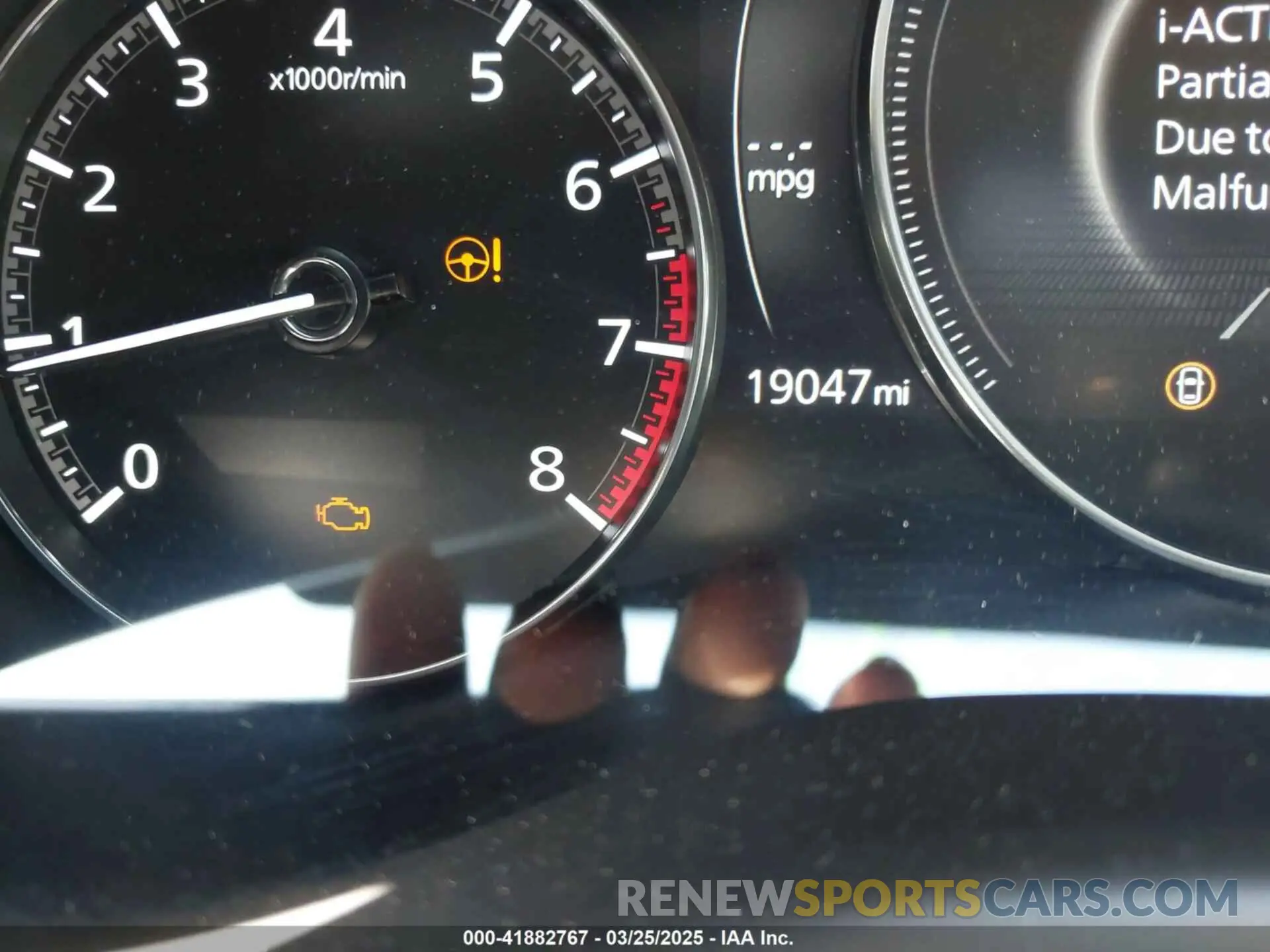 16 fotografías del automóvil dañado 3MVDMBCM6RM682780 MAZDA CX-30 2024