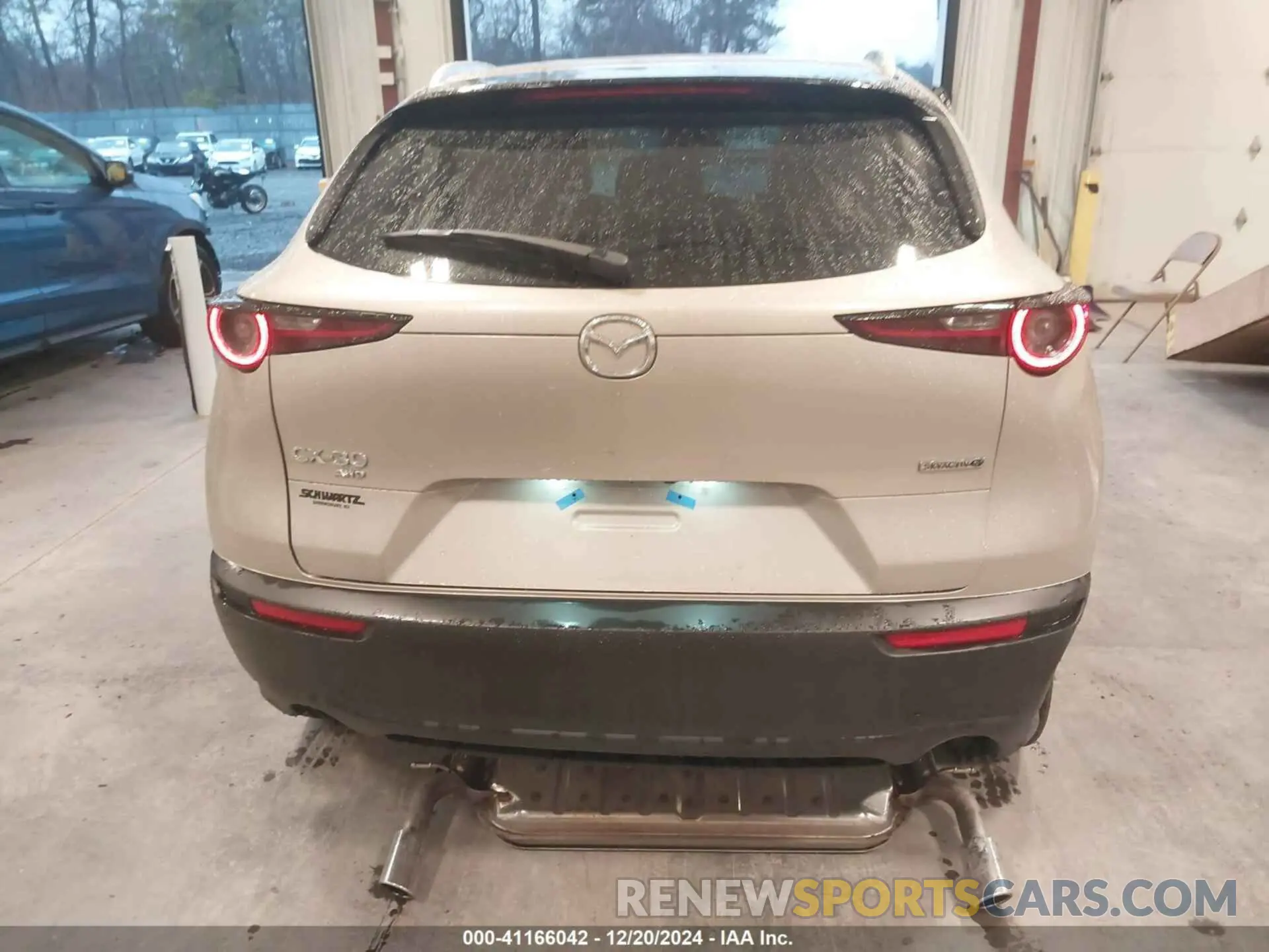 16 fotografías del automóvil dañado 3MVDMBCM6RM699997 MAZDA CX-30 2024