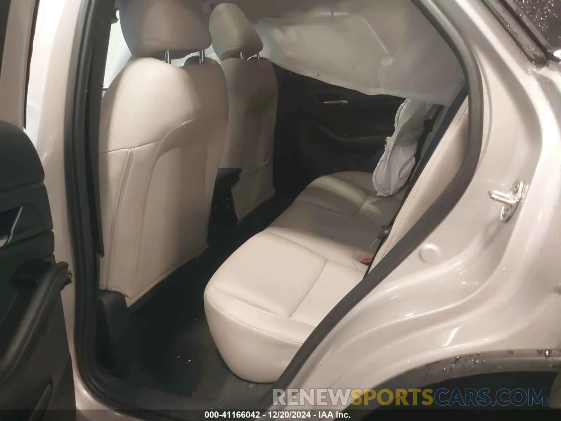 8 fotografías del automóvil dañado 3MVDMBCM6RM699997 MAZDA CX-30 2024