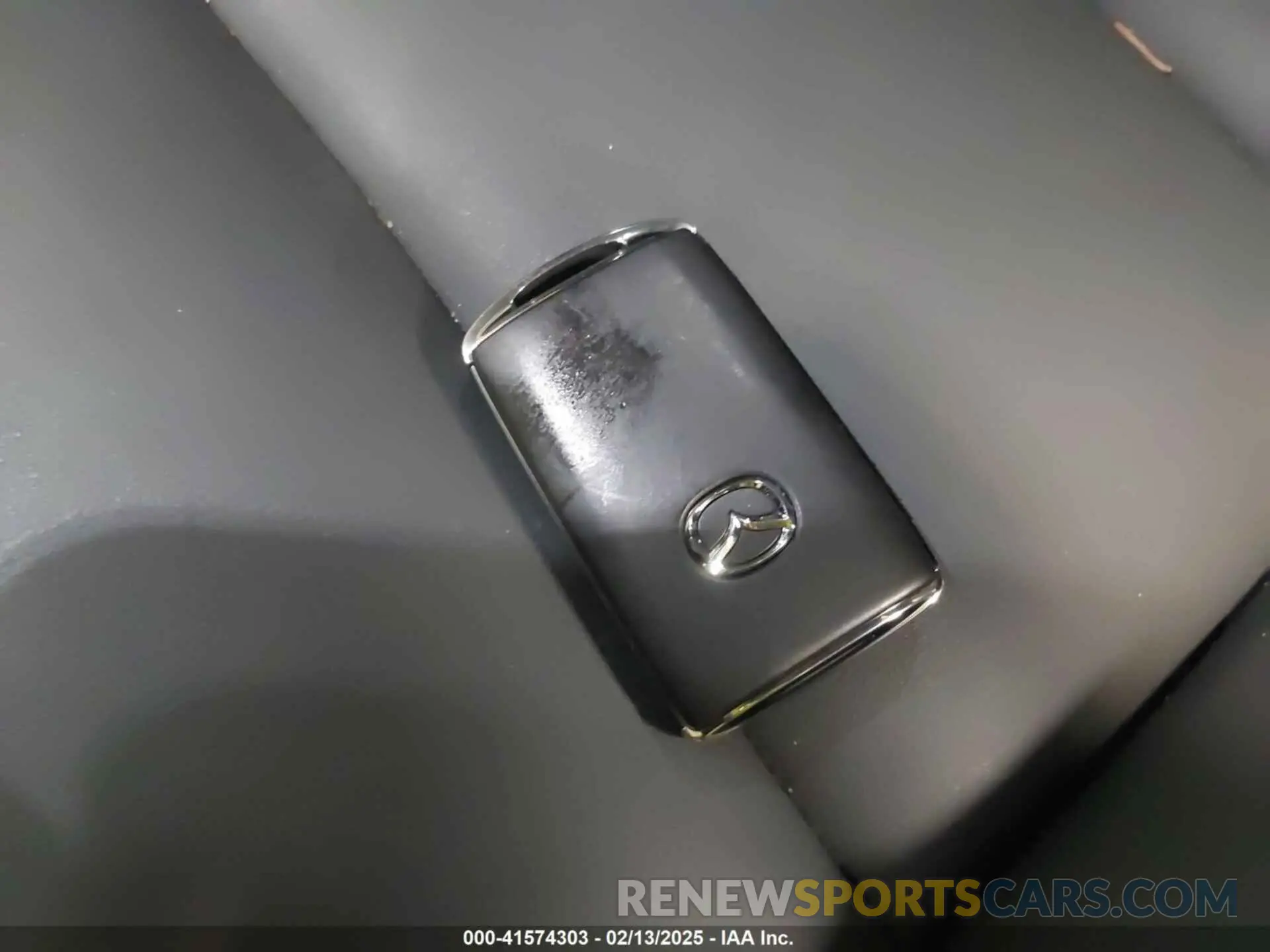 11 fotografías del automóvil dañado 3MVDMBCM7RM685929 MAZDA CX-30 2024