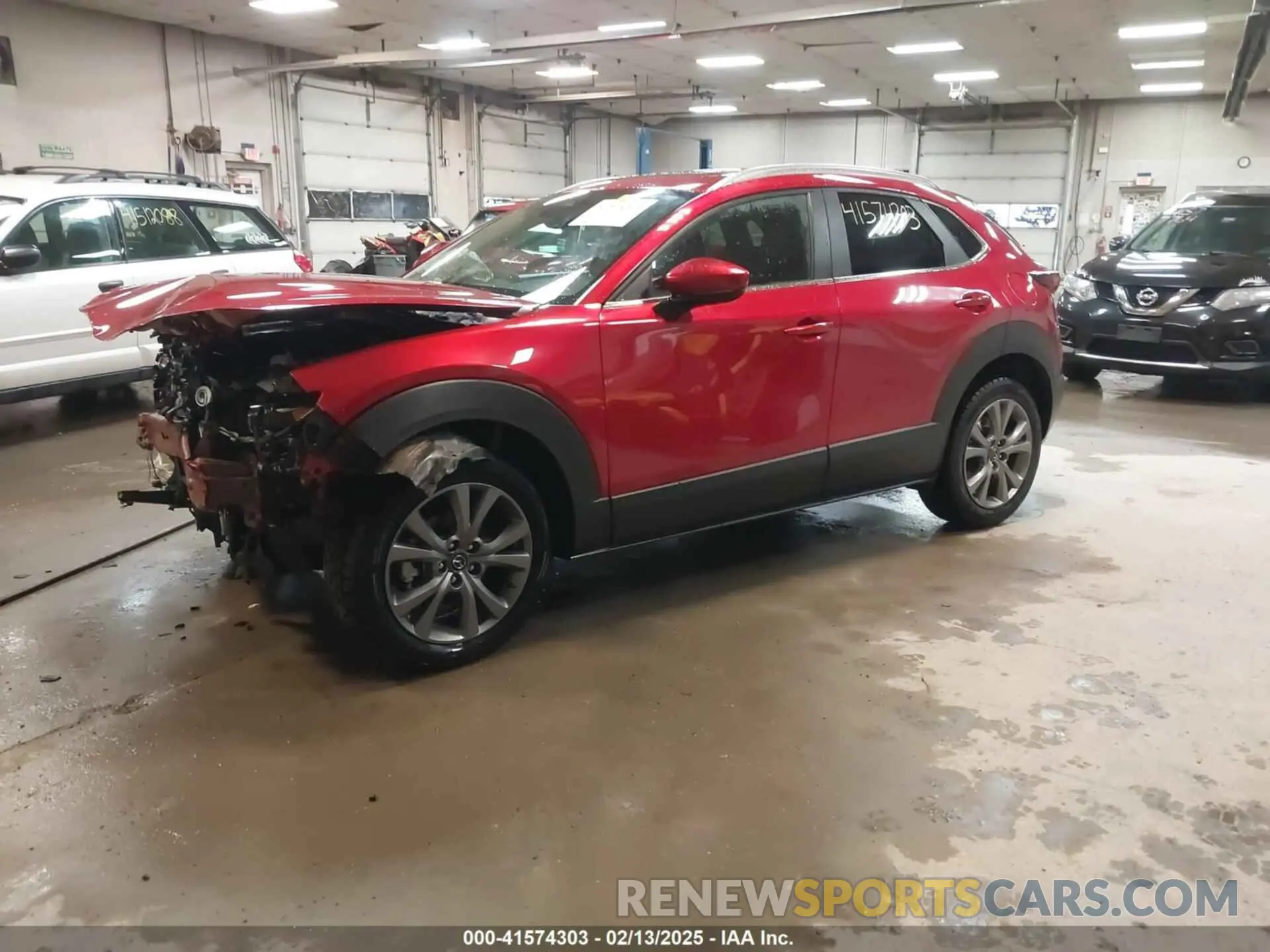 2 fotografías del automóvil dañado 3MVDMBCM7RM685929 MAZDA CX-30 2024