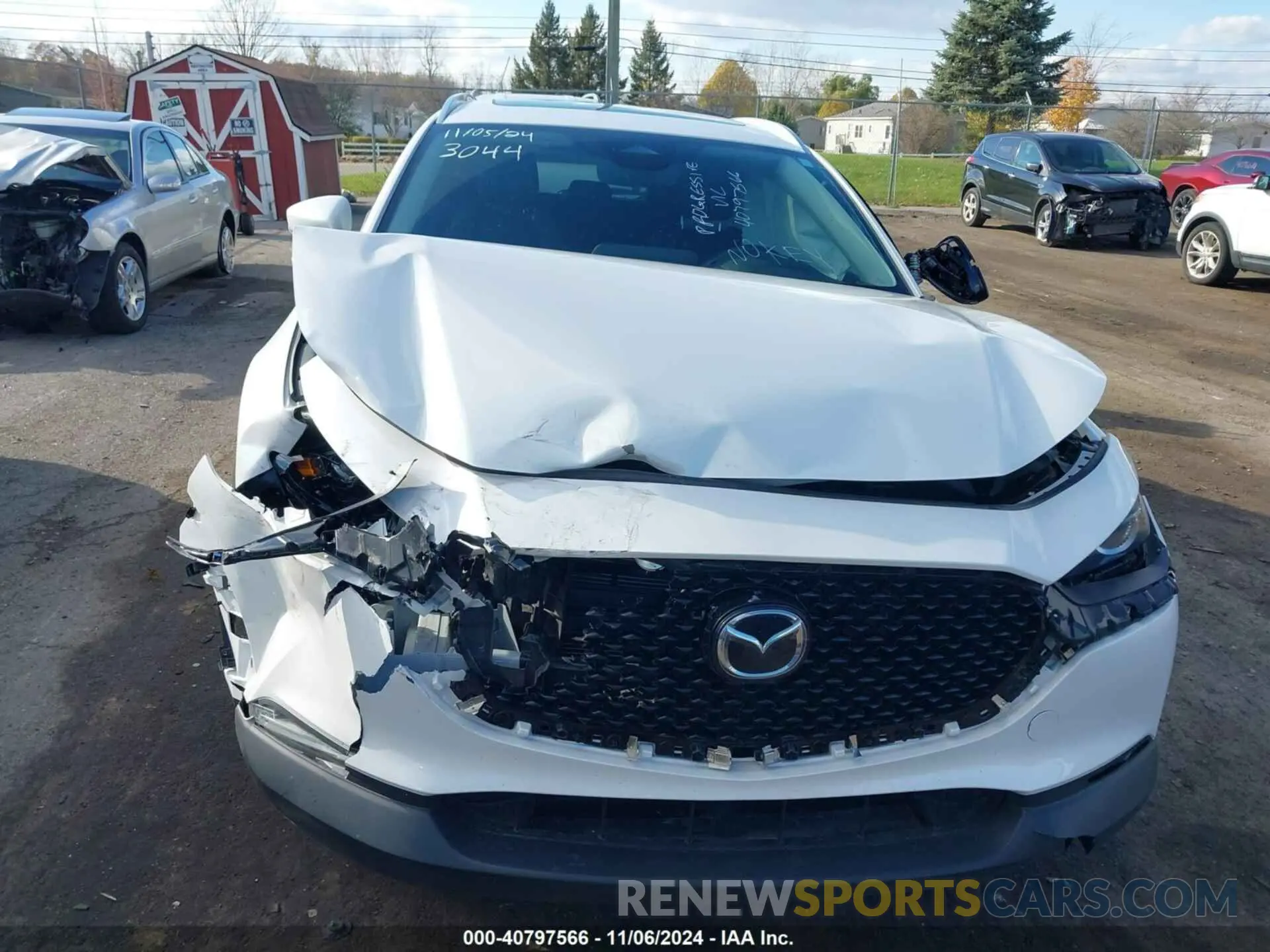 11 fotografías del automóvil dañado 3MVDMBCM8RM603044 MAZDA CX-30 2024