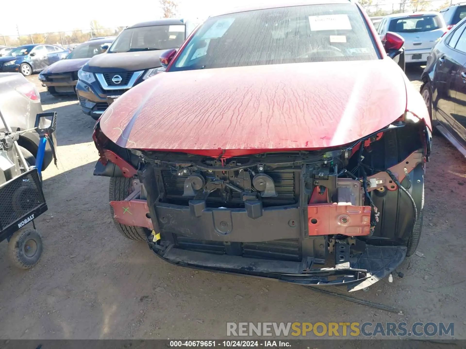 12 fotografías del automóvil dañado 3MVDMBDM0RM628115 MAZDA CX-30 2024
