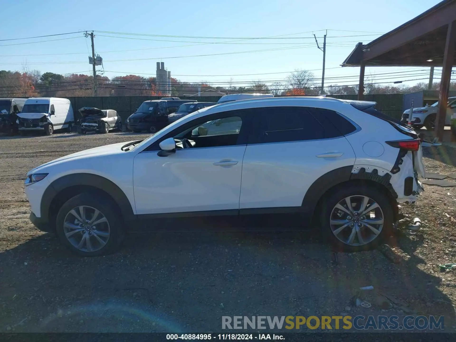 14 fotografías del automóvil dañado 3MVDMBDM0RM657503 MAZDA CX-30 2024