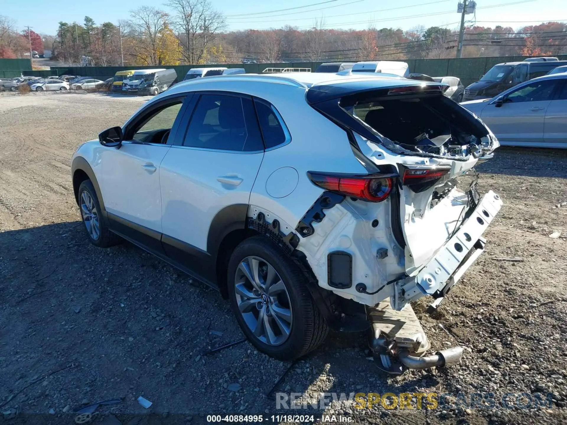 3 fotografías del automóvil dañado 3MVDMBDM0RM657503 MAZDA CX-30 2024