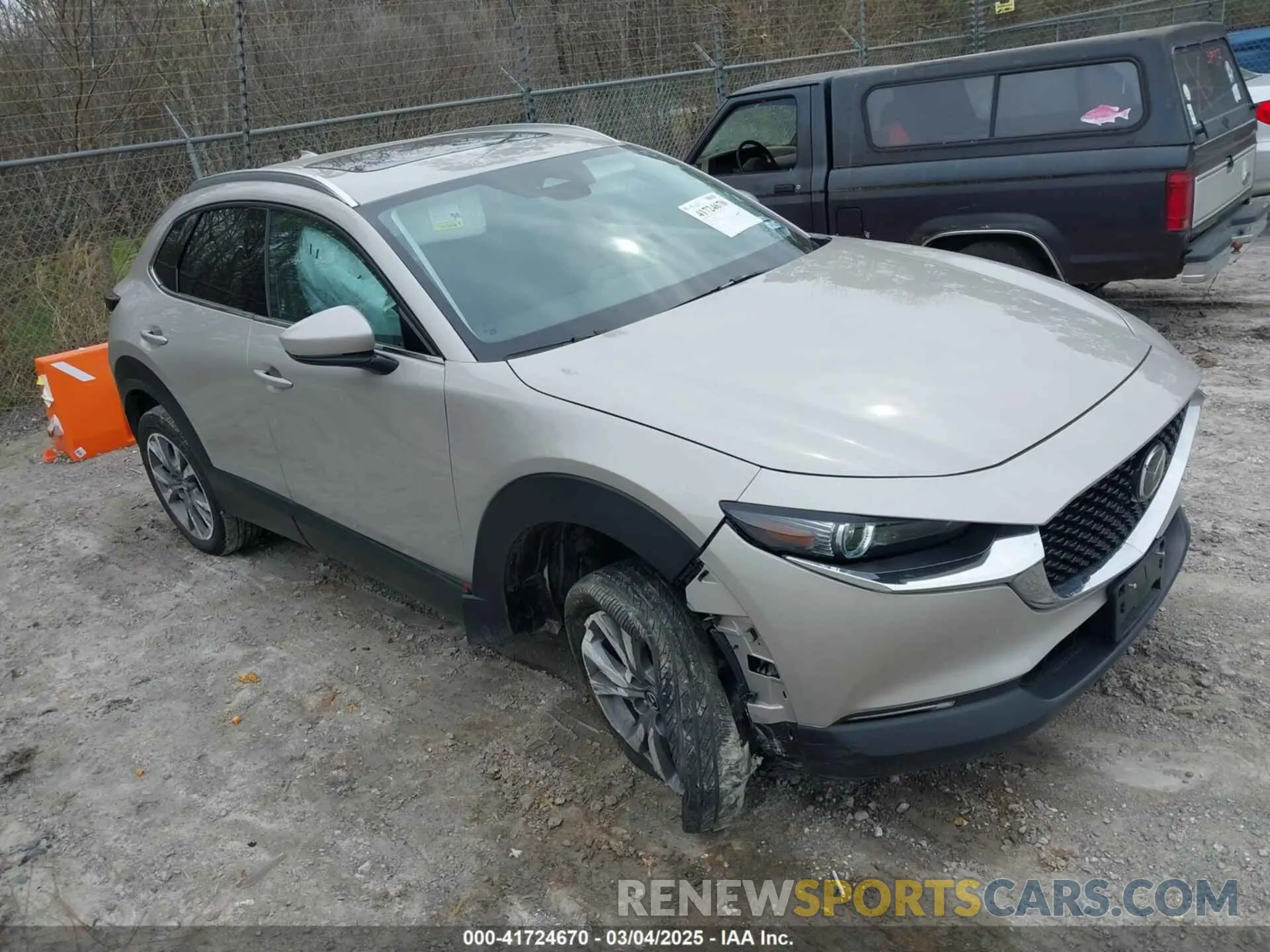 1 fotografías del automóvil dañado 3MVDMBDM1RM647840 MAZDA CX-30 2024