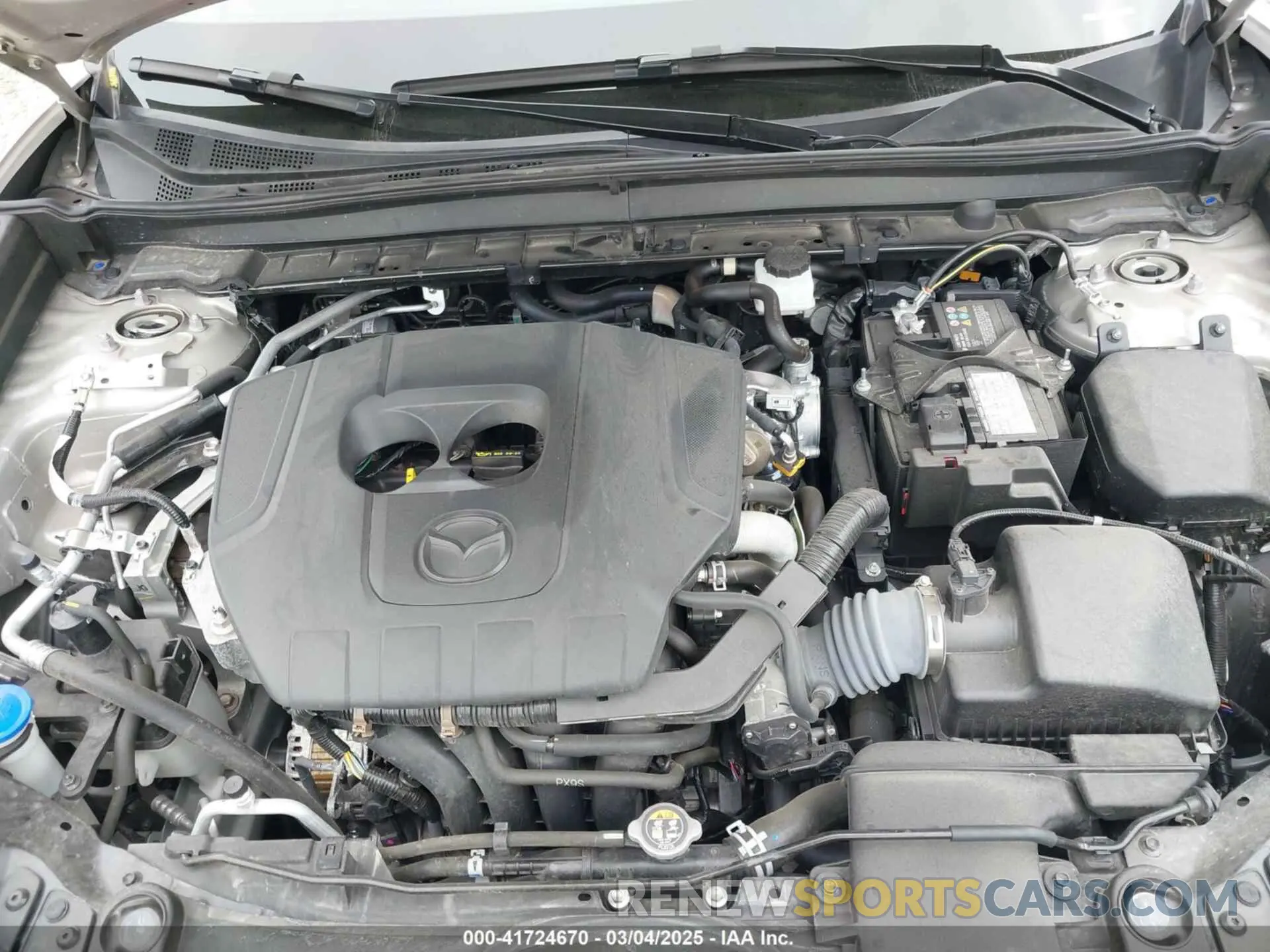 10 fotografías del automóvil dañado 3MVDMBDM1RM647840 MAZDA CX-30 2024