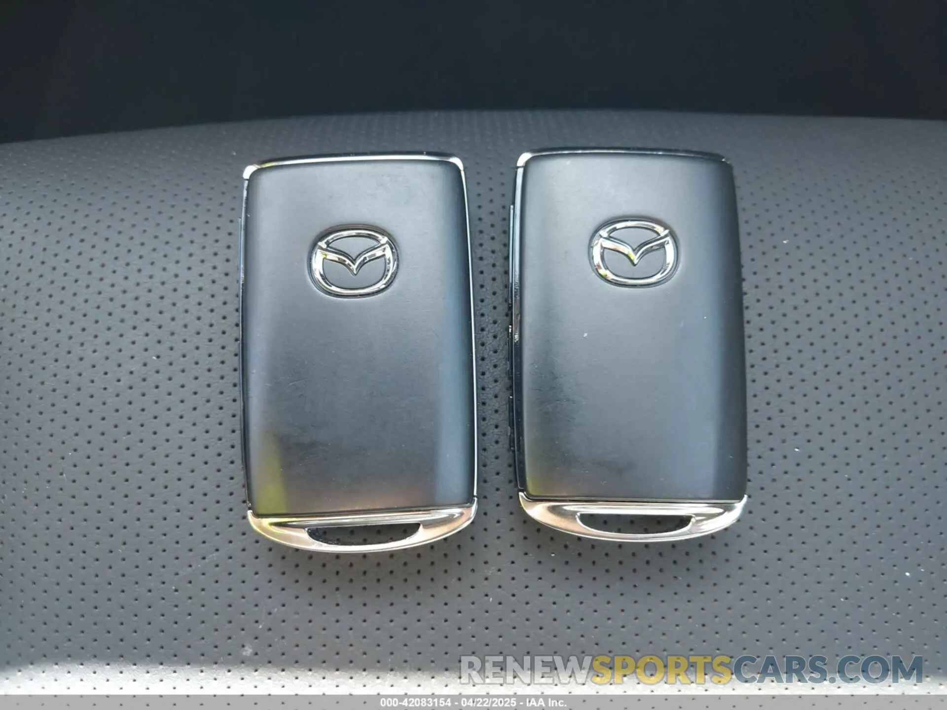 11 fotografías del automóvil dañado 3MVDMBDM2RM698179 MAZDA CX-30 2024