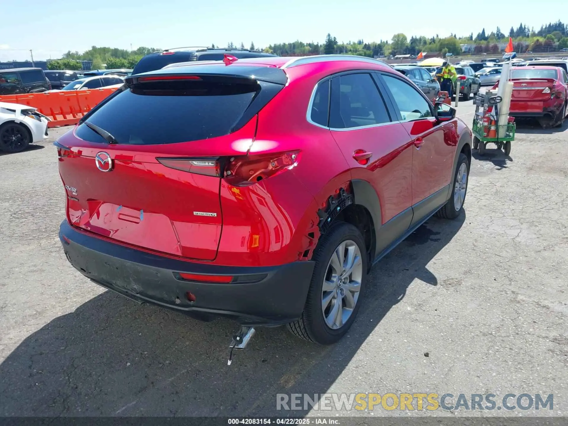 4 fotografías del automóvil dañado 3MVDMBDM2RM698179 MAZDA CX-30 2024