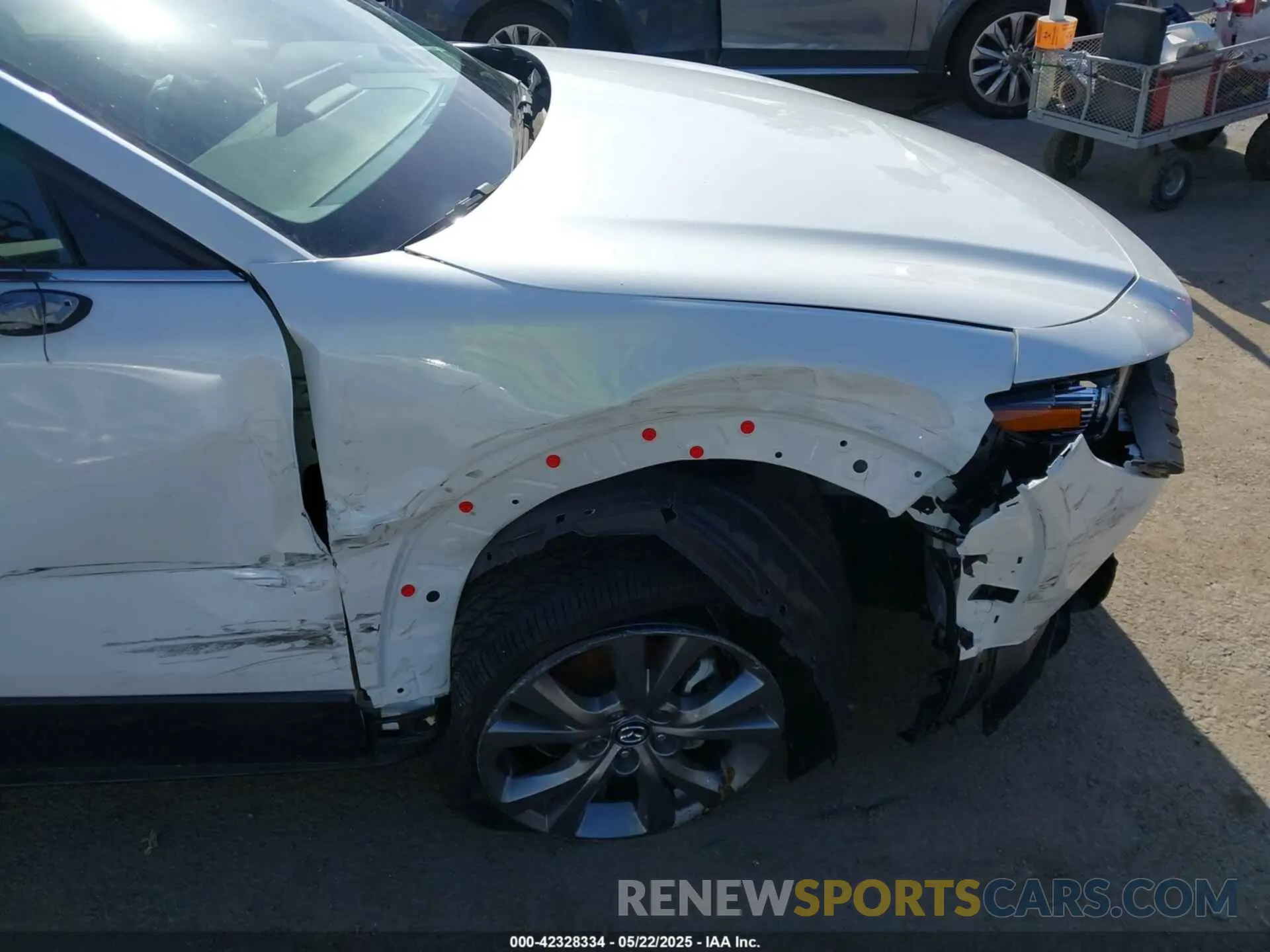 6 fotografías del automóvil dañado 3MVDMBDM4RM616159 MAZDA CX-30 2024