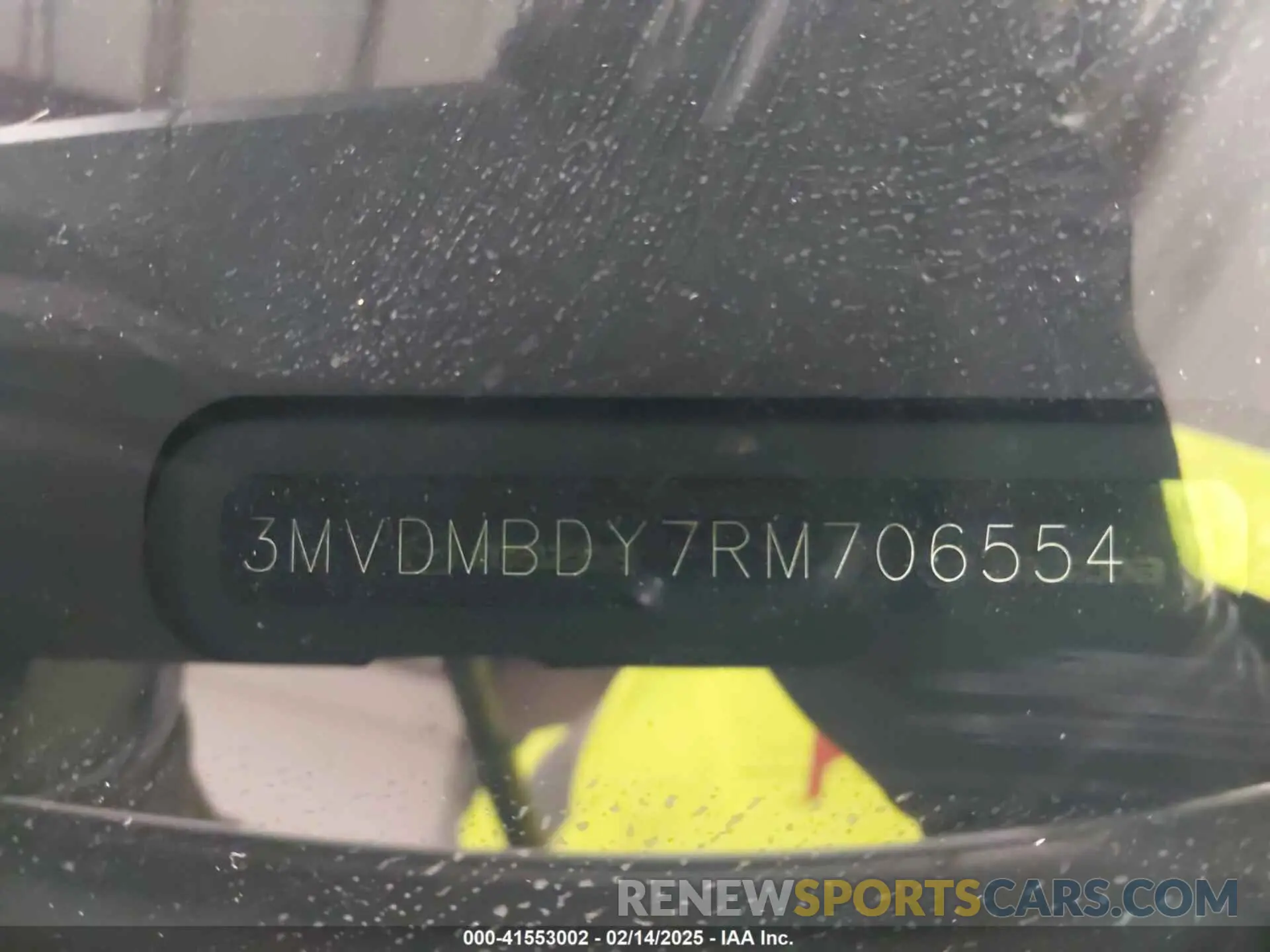 18 fotografías del automóvil dañado 3MVDMBDY7RM706554 MAZDA CX-30 2024