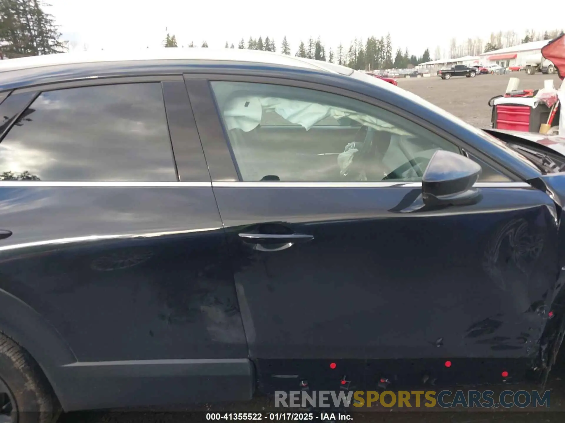 12 fotografías del automóvil dañado 3MVDMBEY7RM662229 MAZDA CX-30 2024