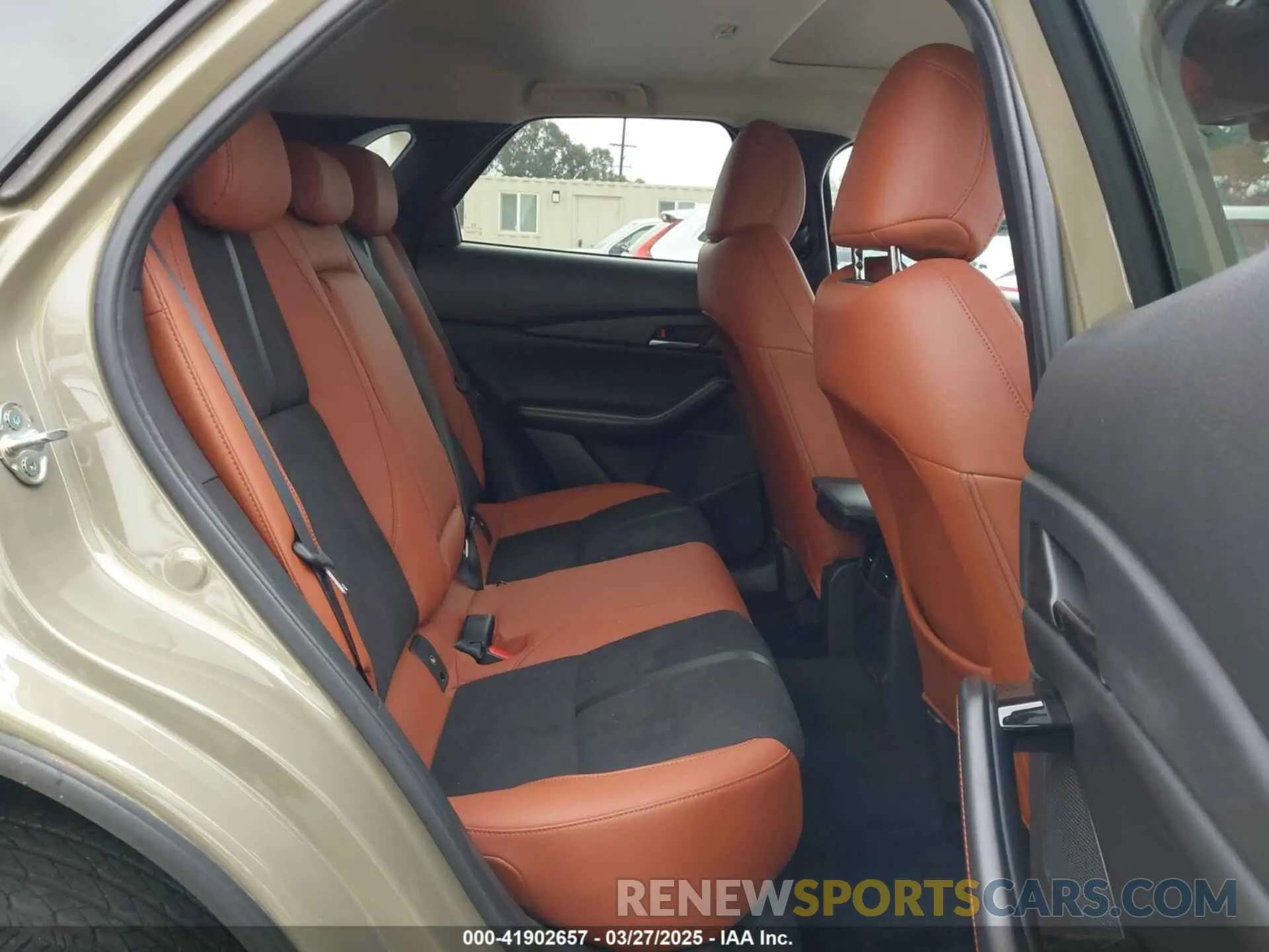 8 fotografías del automóvil dañado 3MVDMBXY5RM714101 MAZDA CX-30 2024
