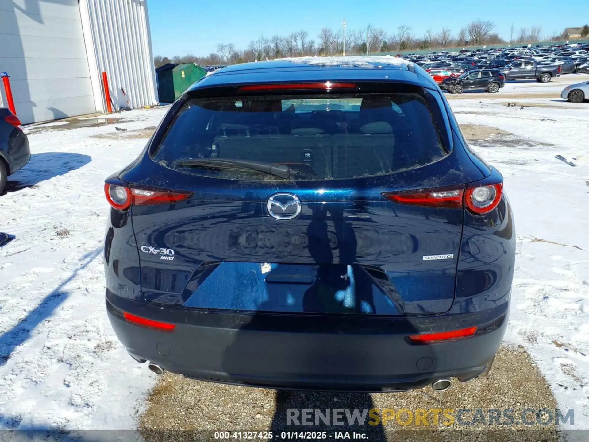 17 fotografías del automóvil dañado 3MVDMBAM6SM763738 MAZDA CX-30 2025