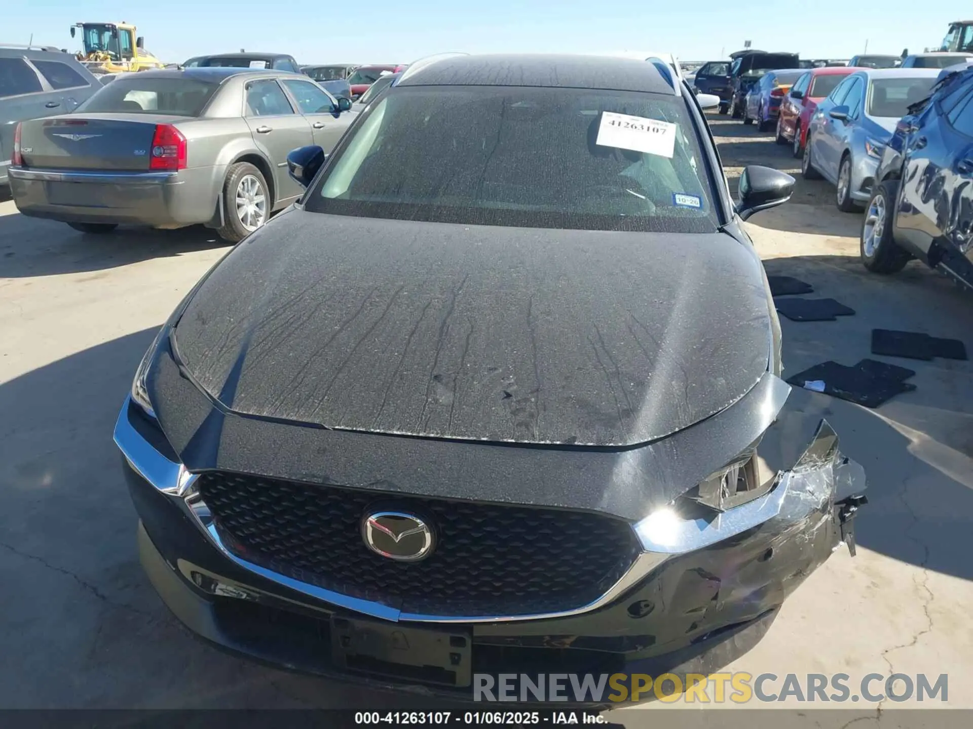 12 fotografías del automóvil dañado 3MVDMBBM0SM760087 MAZDA CX-30 2025