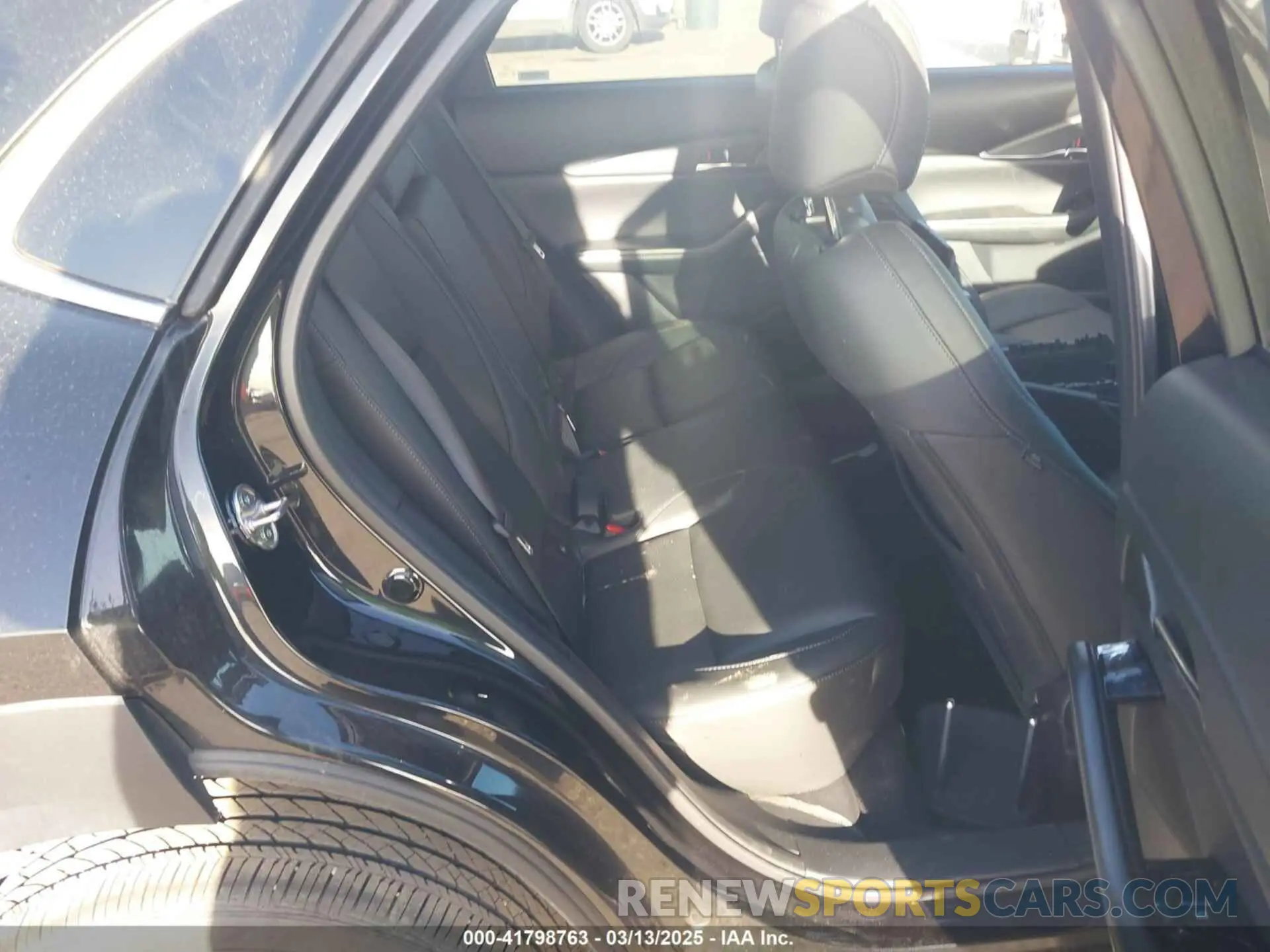 8 fotografías del automóvil dañado 3MVDMBCM0SM772190 MAZDA CX-30 2025