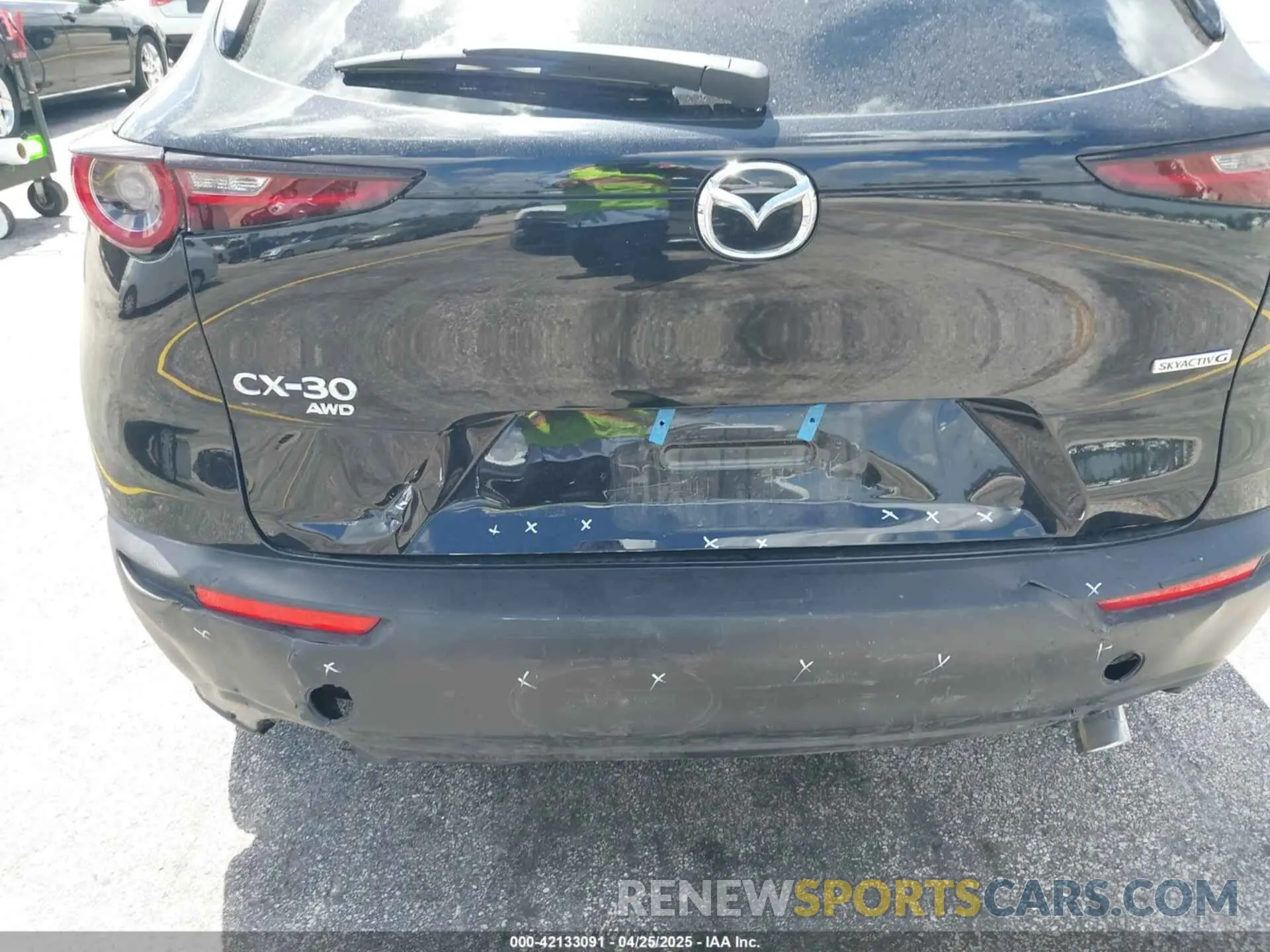 6 fotografías del automóvil dañado 3MVDMBCM0SM798708 MAZDA CX-30 2025