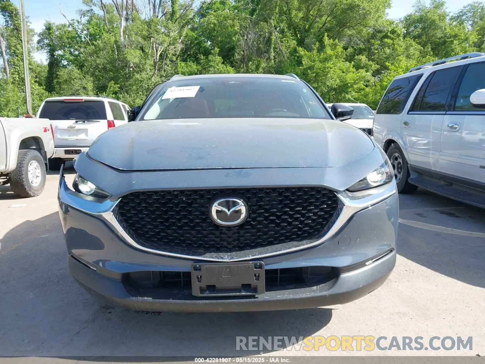 12 fotografías del automóvil dañado 3MVDMBCM0SM814065 MAZDA CX-30 2025