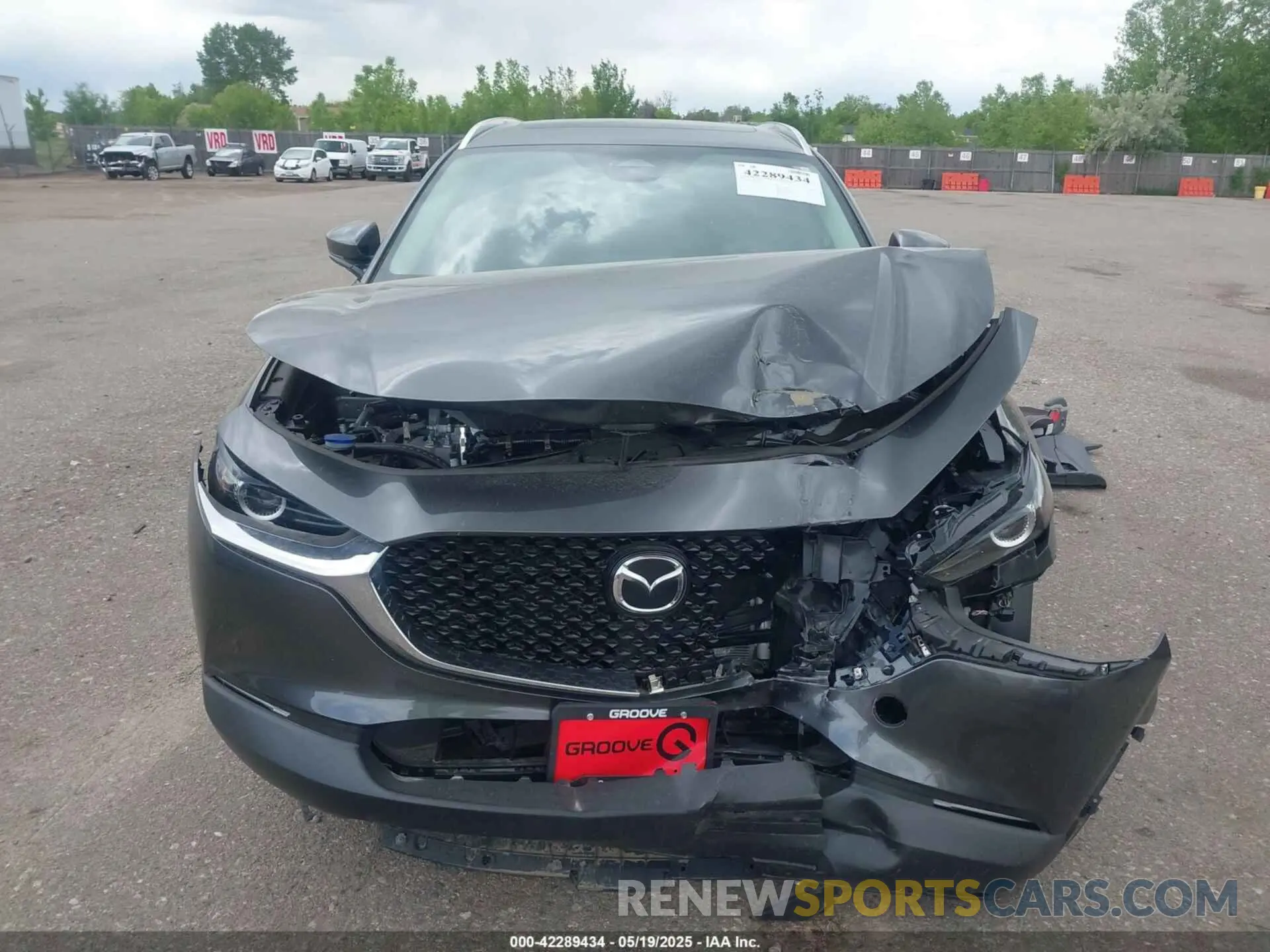 13 fotografías del automóvil dañado 3MVDMBCM2SM755455 MAZDA CX-30 2025