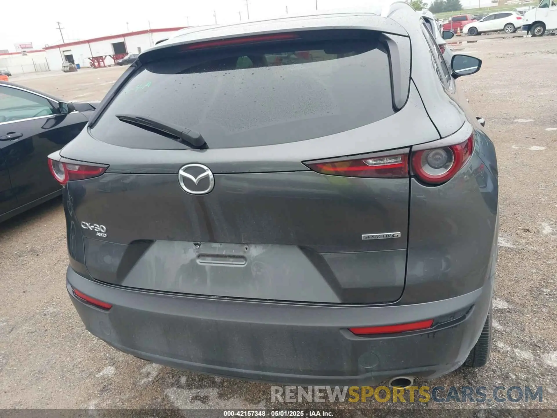 16 fotografías del automóvil dañado 3MVDMBCM4SM752198 MAZDA CX-30 2025
