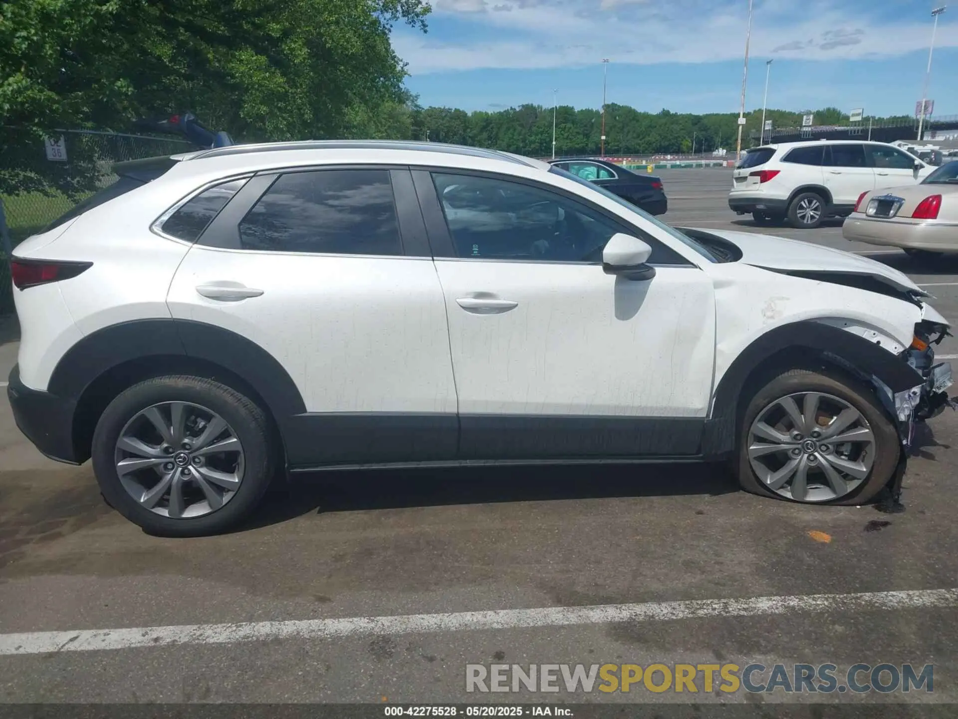 12 fotografías del automóvil dañado 3MVDMBCM6SM781993 MAZDA CX-30 2025