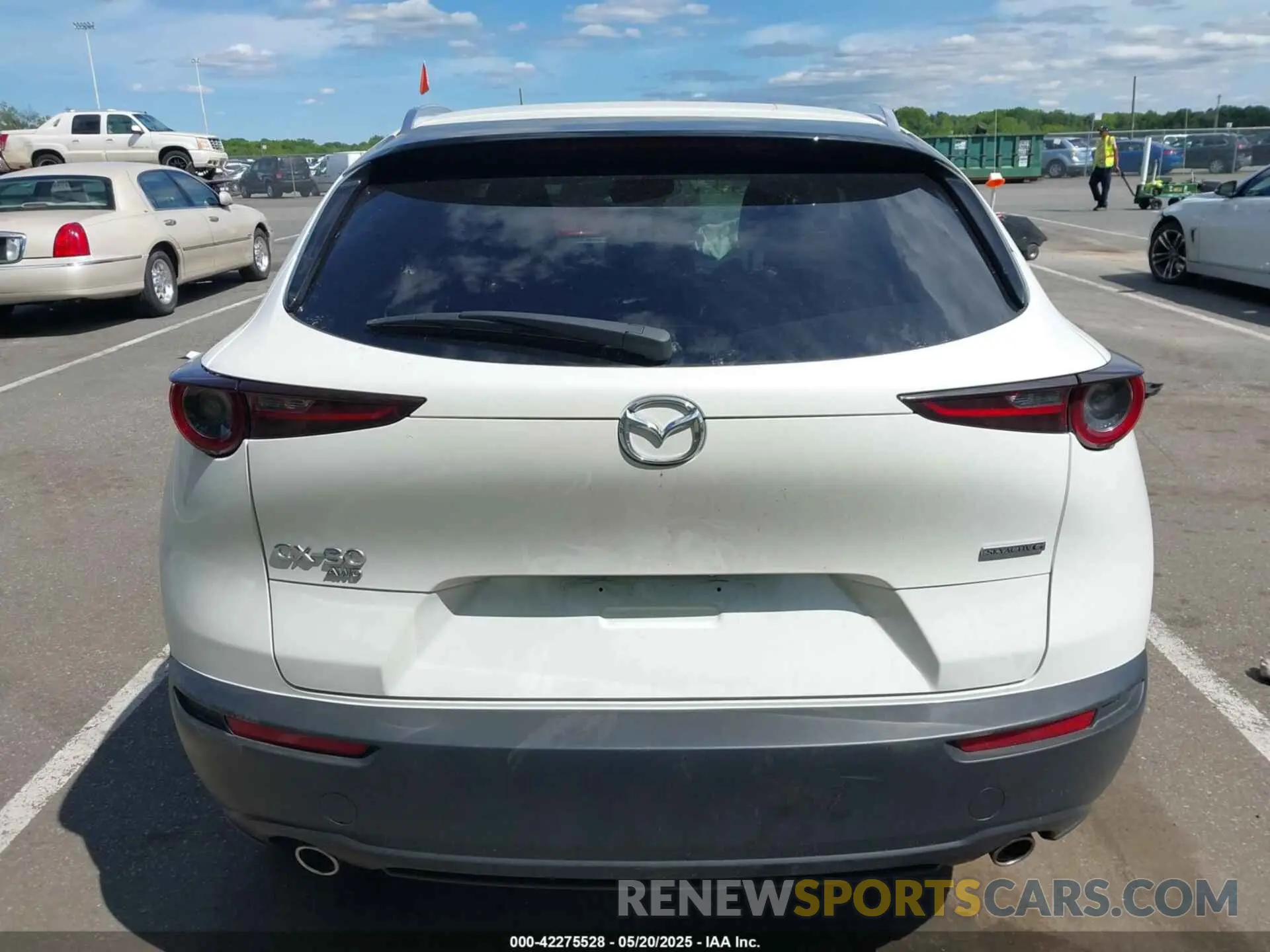 15 fotografías del automóvil dañado 3MVDMBCM6SM781993 MAZDA CX-30 2025