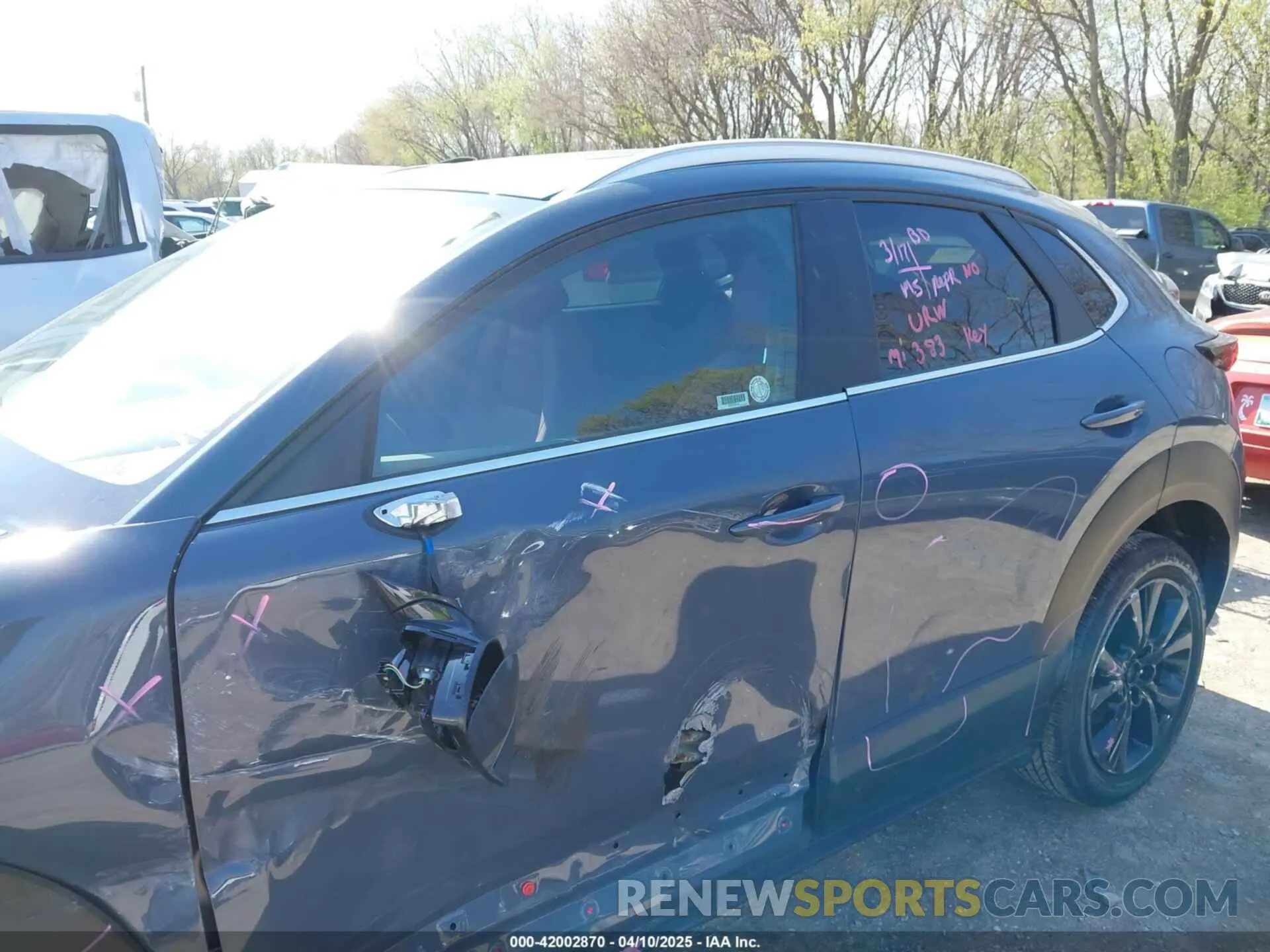 14 fotografías del automóvil dañado 3MVDMBCM6SM800316 MAZDA CX-30 2025