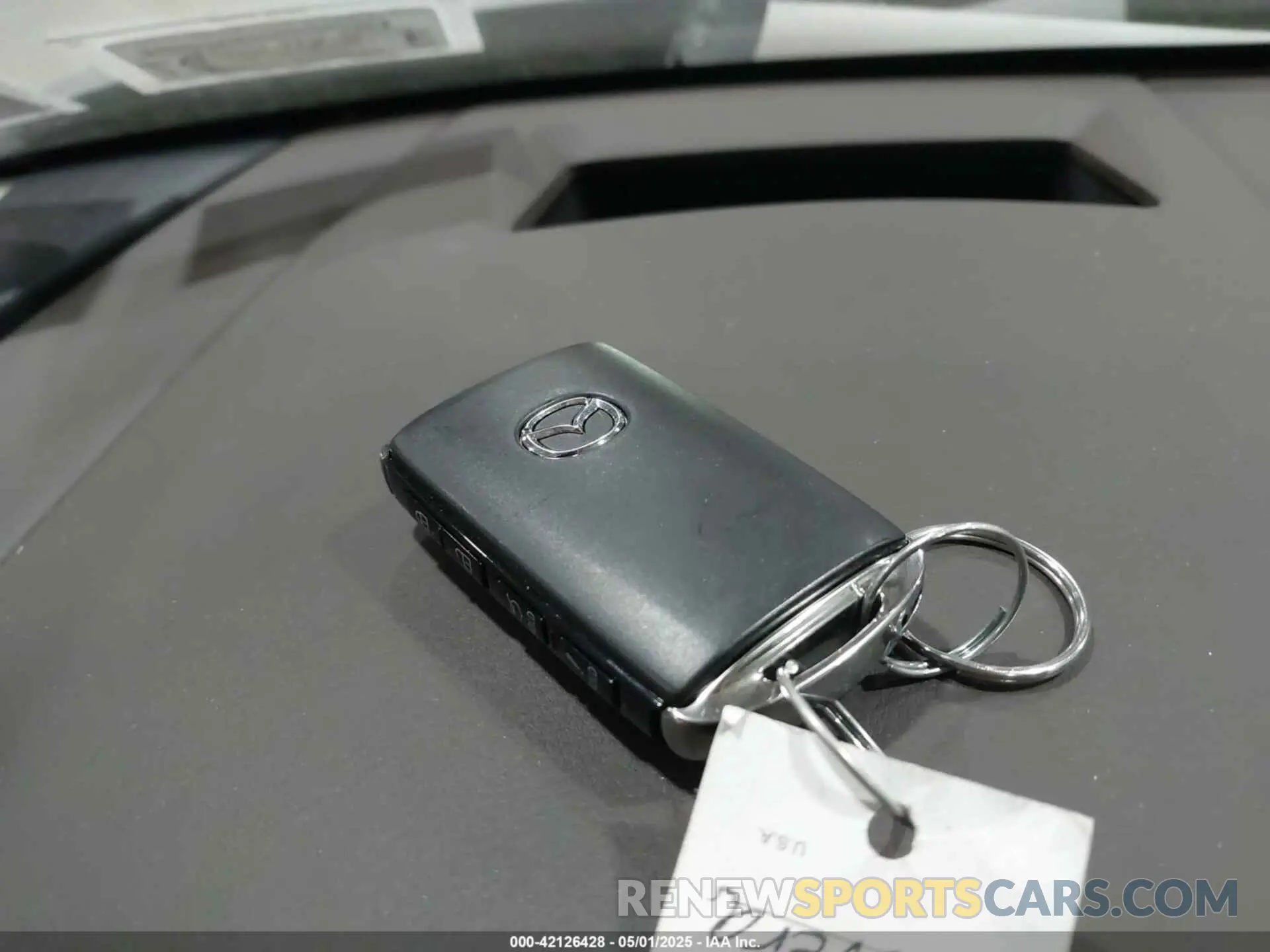 11 fotografías del automóvil dañado 3MVDMBDM5SM788786 MAZDA CX-30 2025