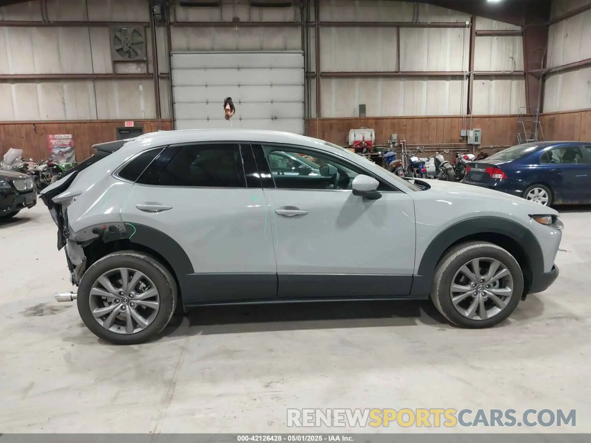 14 fotografías del automóvil dañado 3MVDMBDM5SM788786 MAZDA CX-30 2025