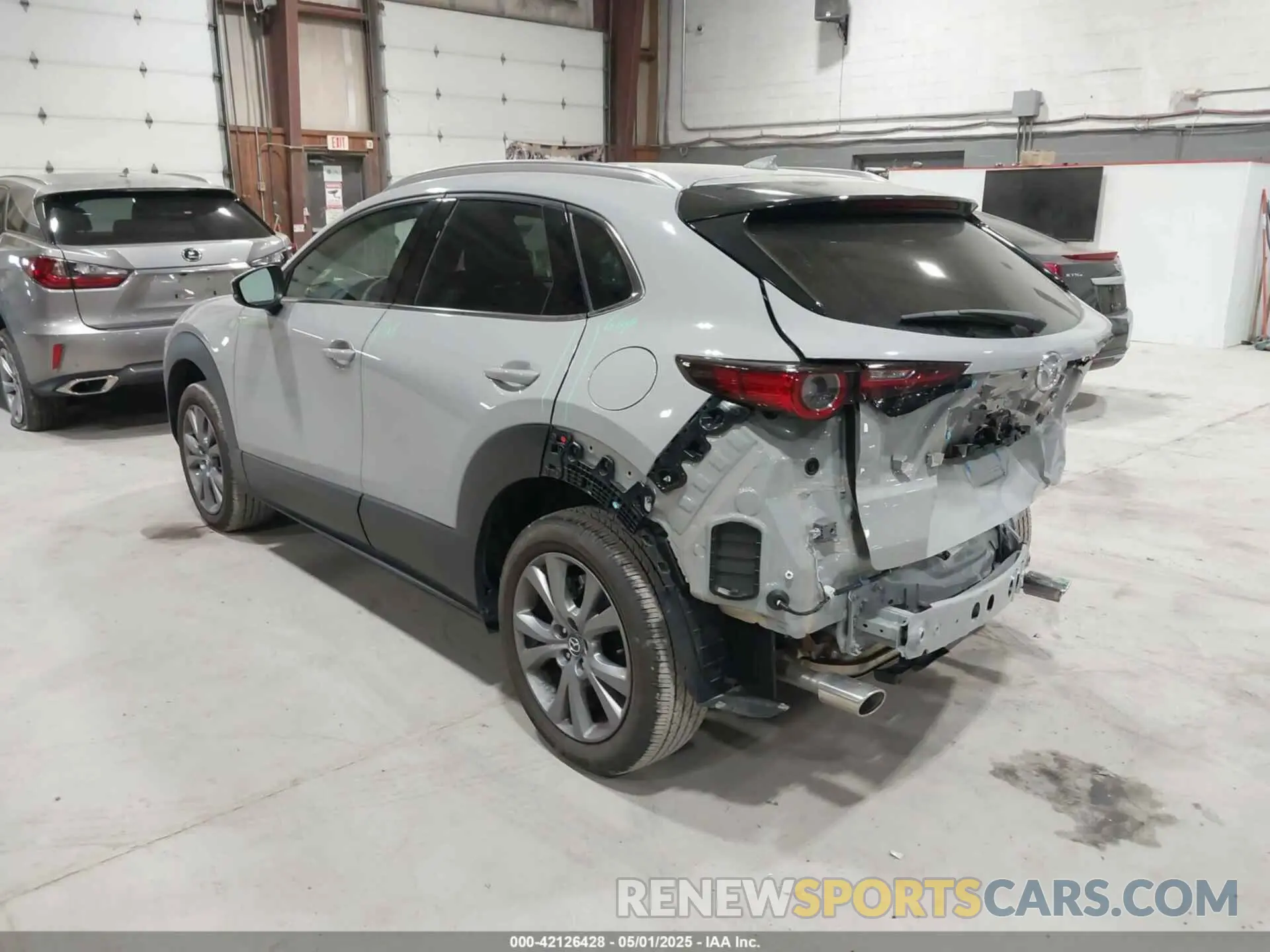 3 fotografías del automóvil dañado 3MVDMBDM5SM788786 MAZDA CX-30 2025